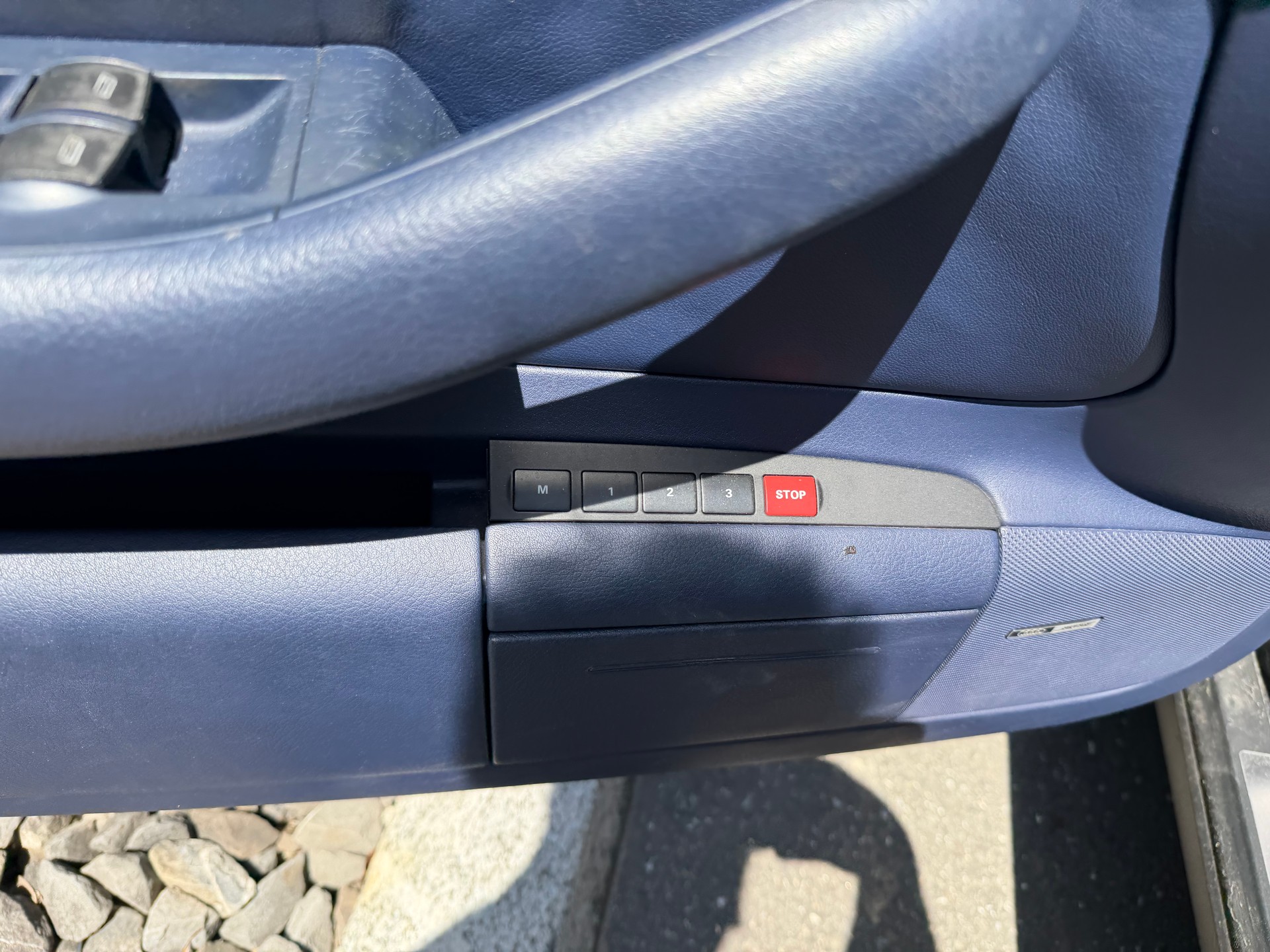 AUDI A6 2.4 quattro Advance-image-18