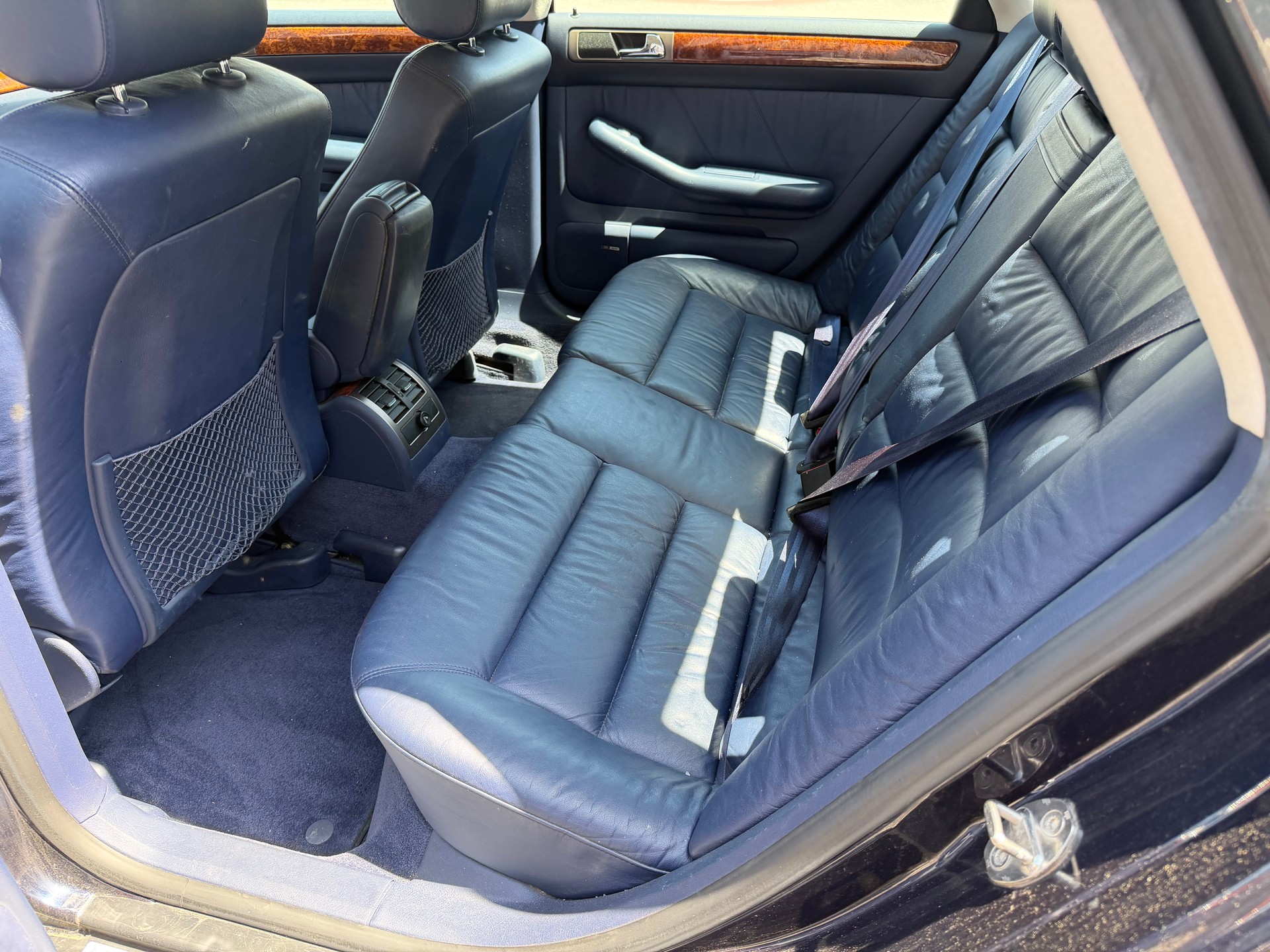 AUDI A6 2.4 quattro Advance-image-45