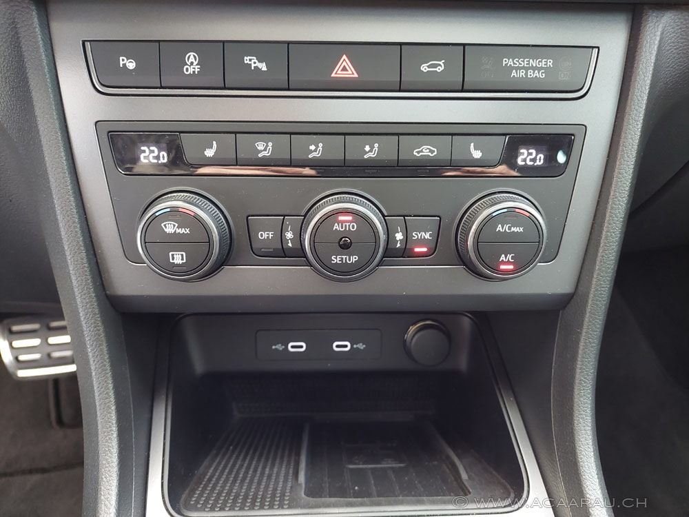 CUPRA Ateca 2.0TSI 4Drive DSG / Video : https://youtu.be/DUOPxCVEJaM / Bilder : https://youtu.be/uTqkHxIjQns-image-17