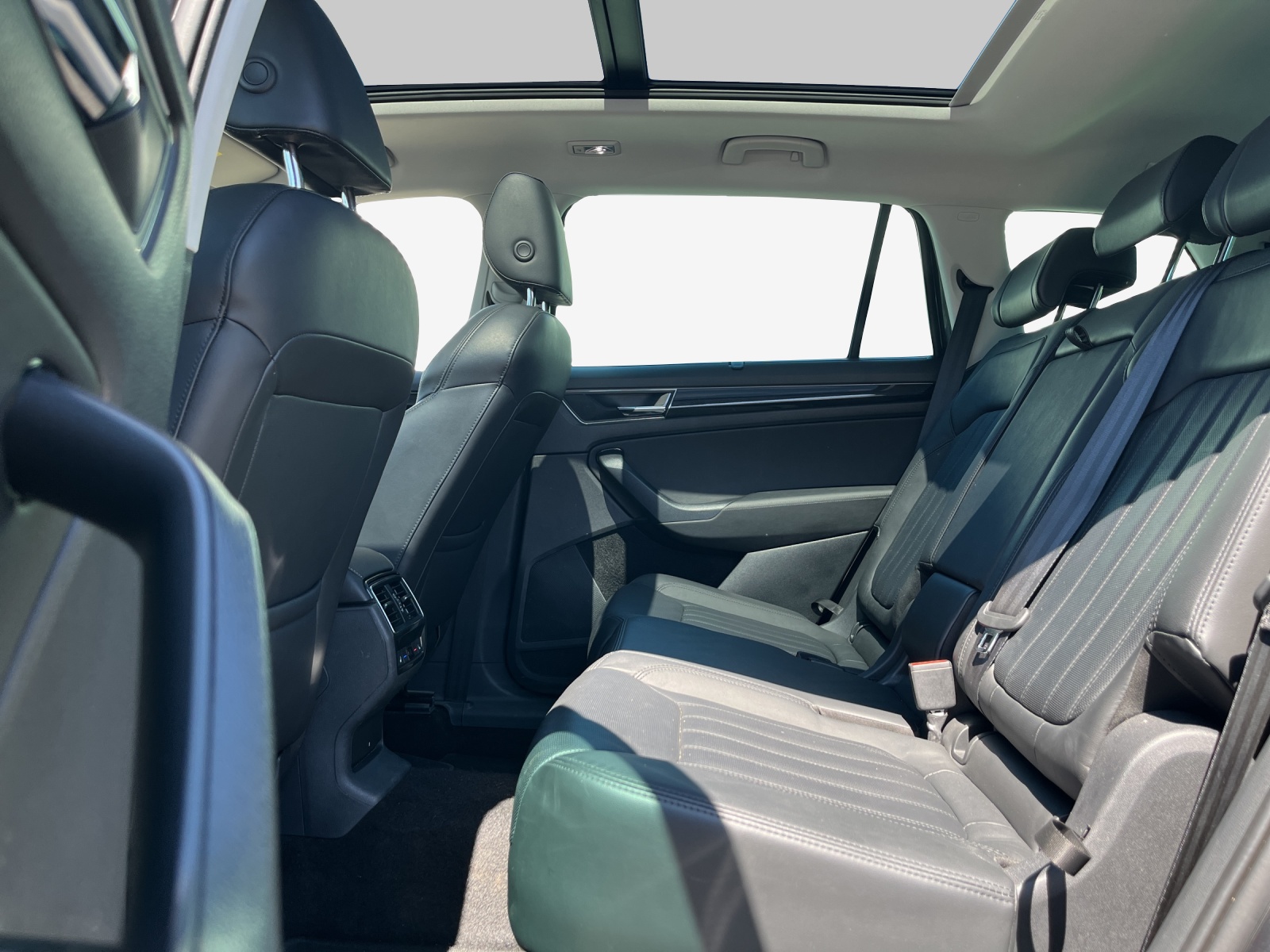 SKODA Kodiaq 2.0 TSI 4x4 L&K-image-11