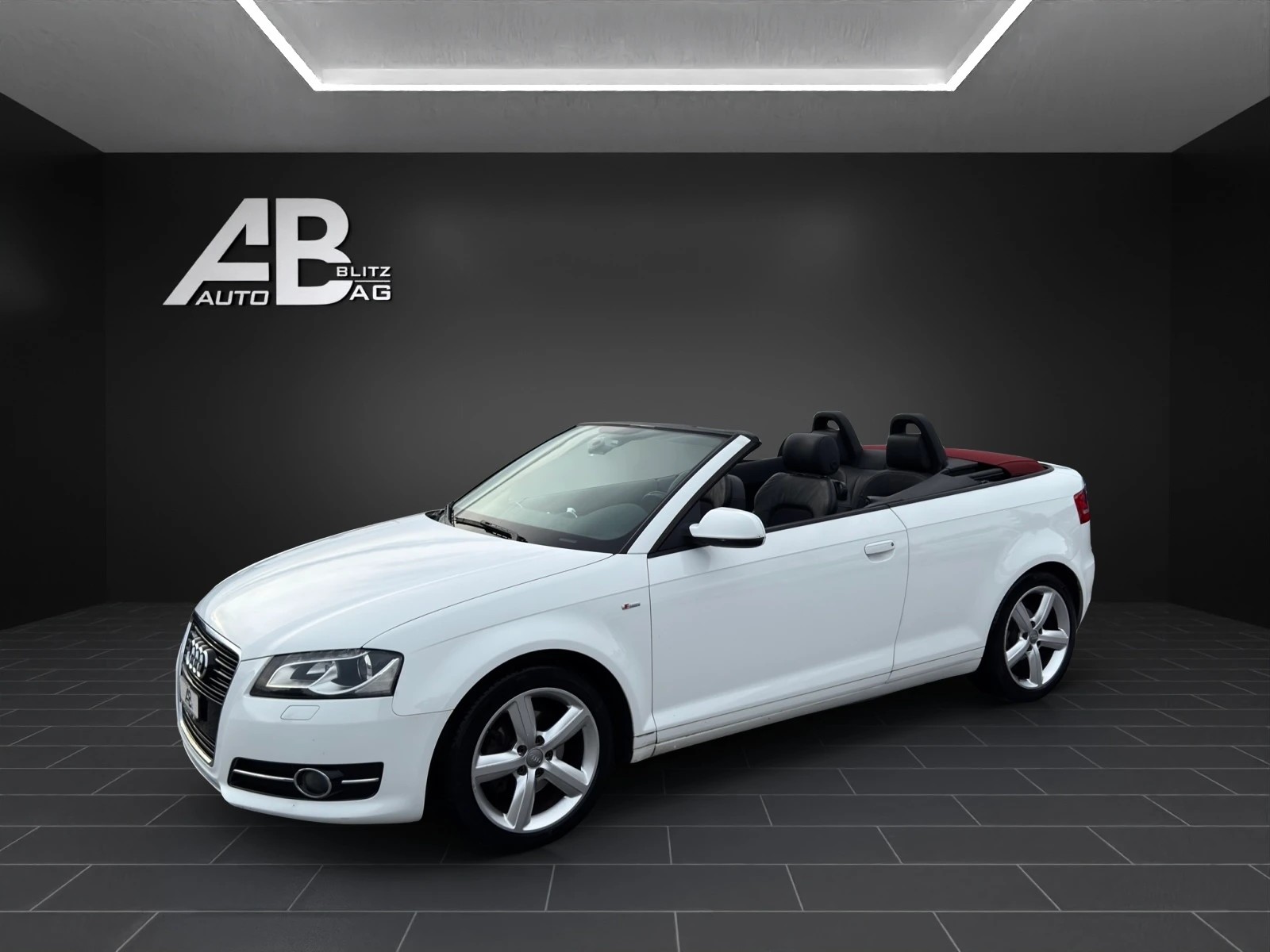 AUDI A3 Cabriolet 1.8 TFSI S-Line Ambition S-tronic mit 160 PS-showroom-element-1