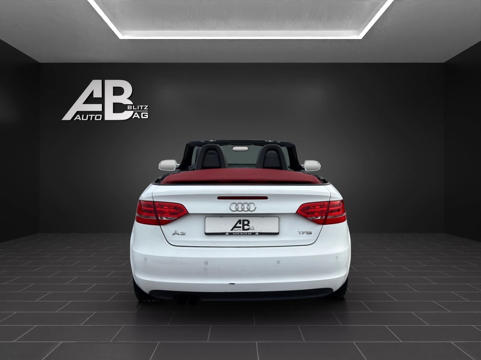 AUDI A3 Cabriolet 1.8 TFSI S-Line Ambition S-tronic mit 160 PS-showroom-element-3