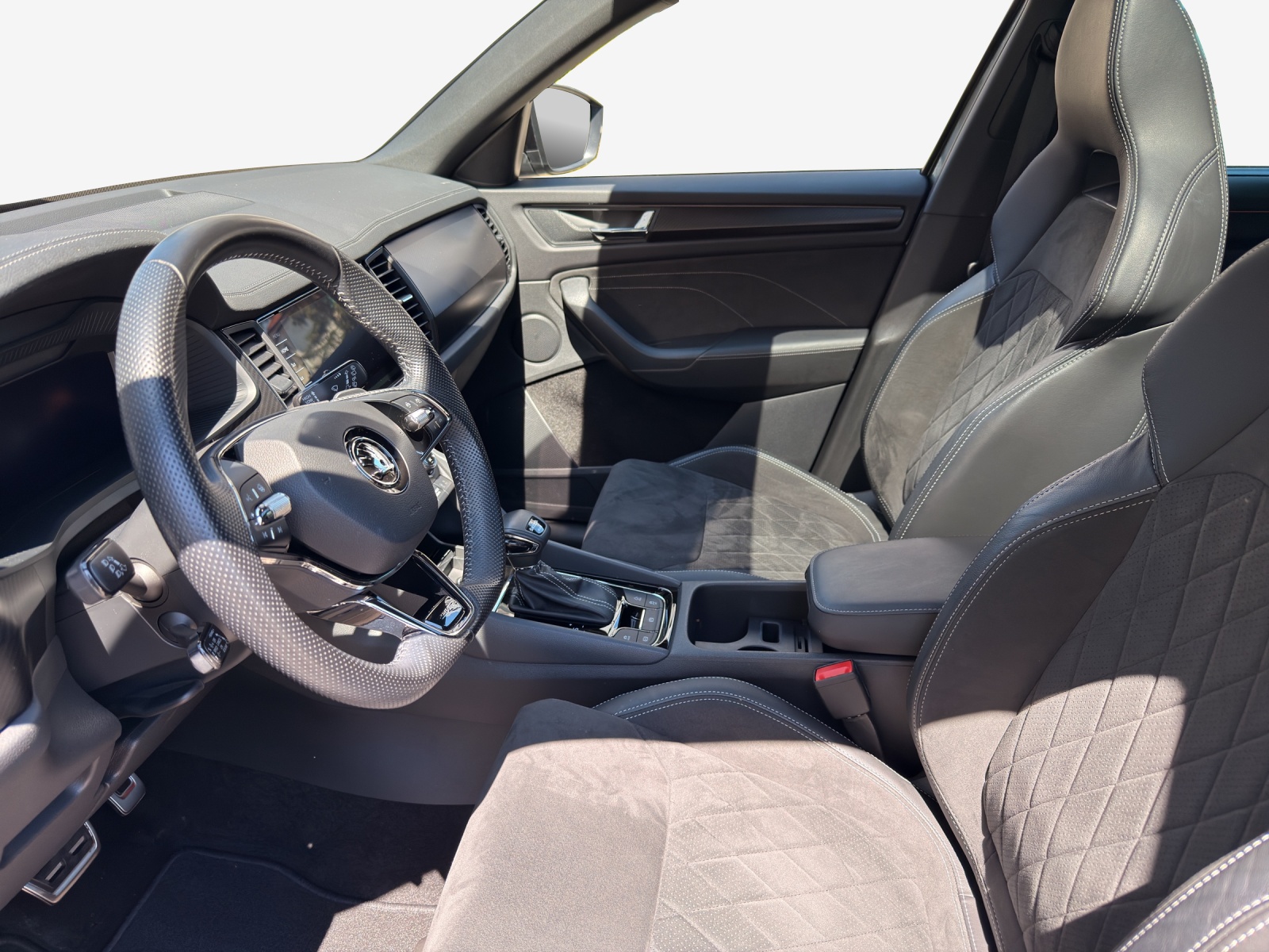 SKODA Kodiaq 2.0 TSI 4x4 SportLine-image-7