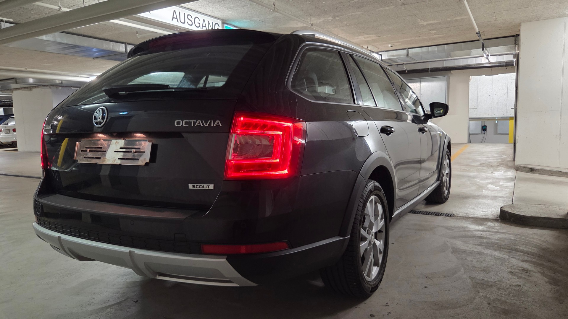 SKODA 2.0 TDI 150 4x4-image-2