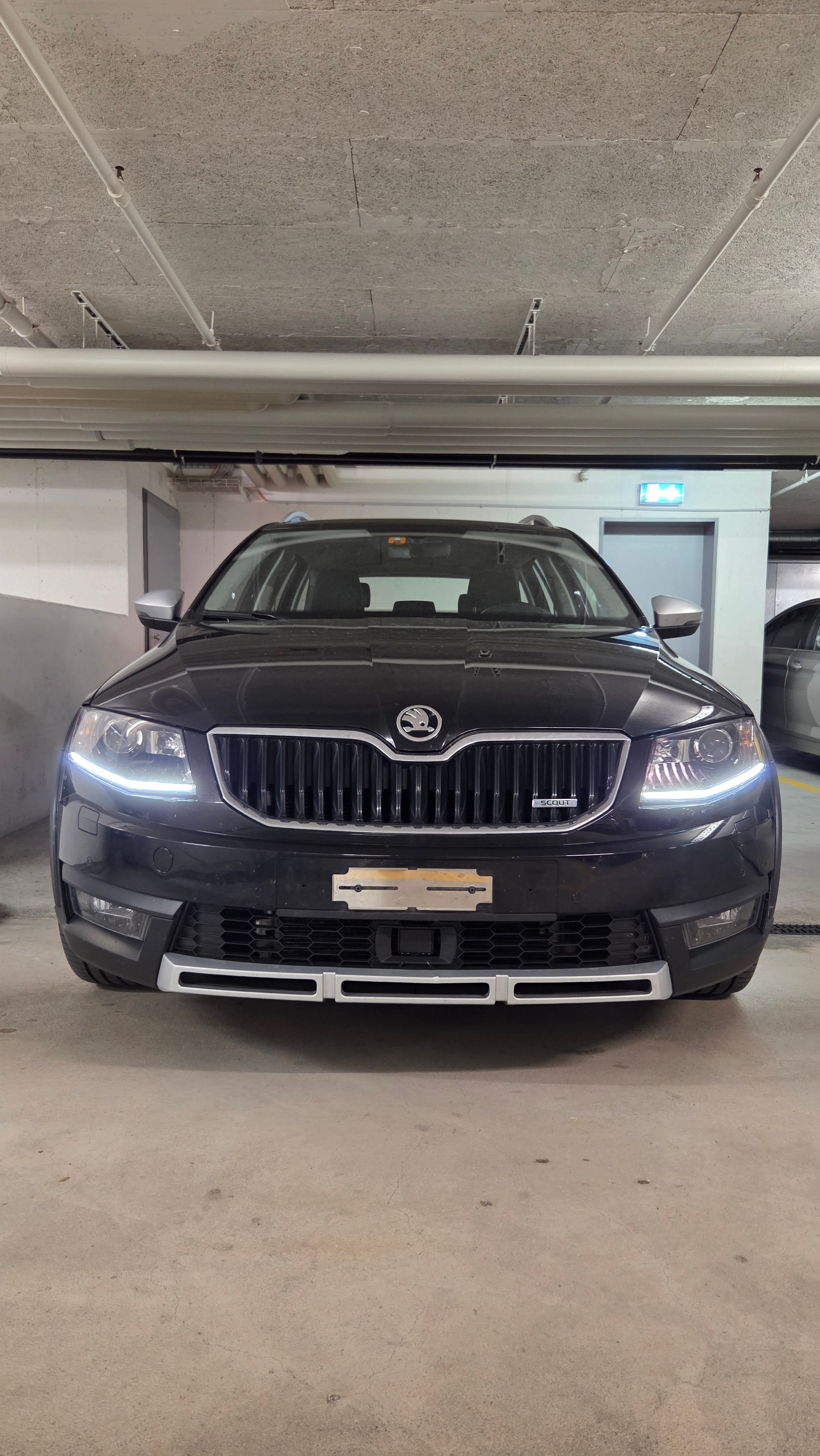 SKODA 2.0 TDI 150 4x4-image-1