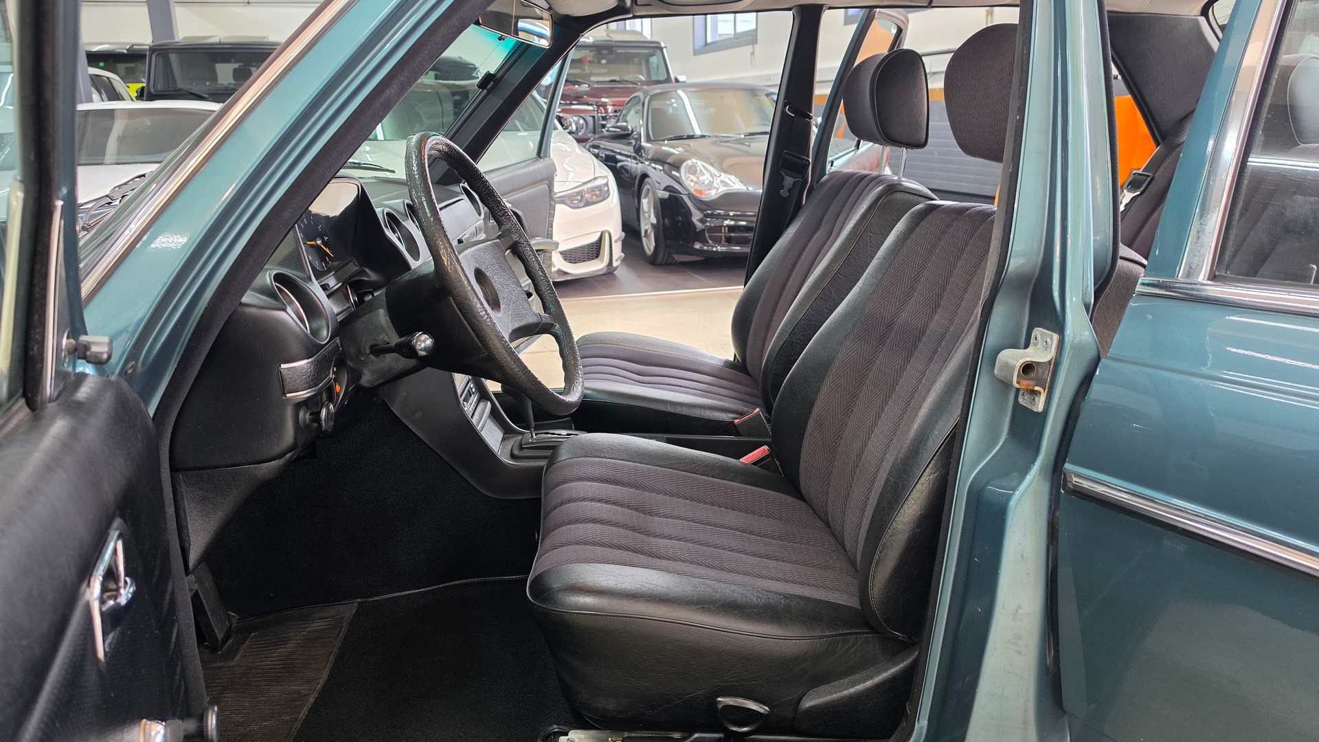 MERCEDES-BENZ 200 Automatic Veteran-image-20