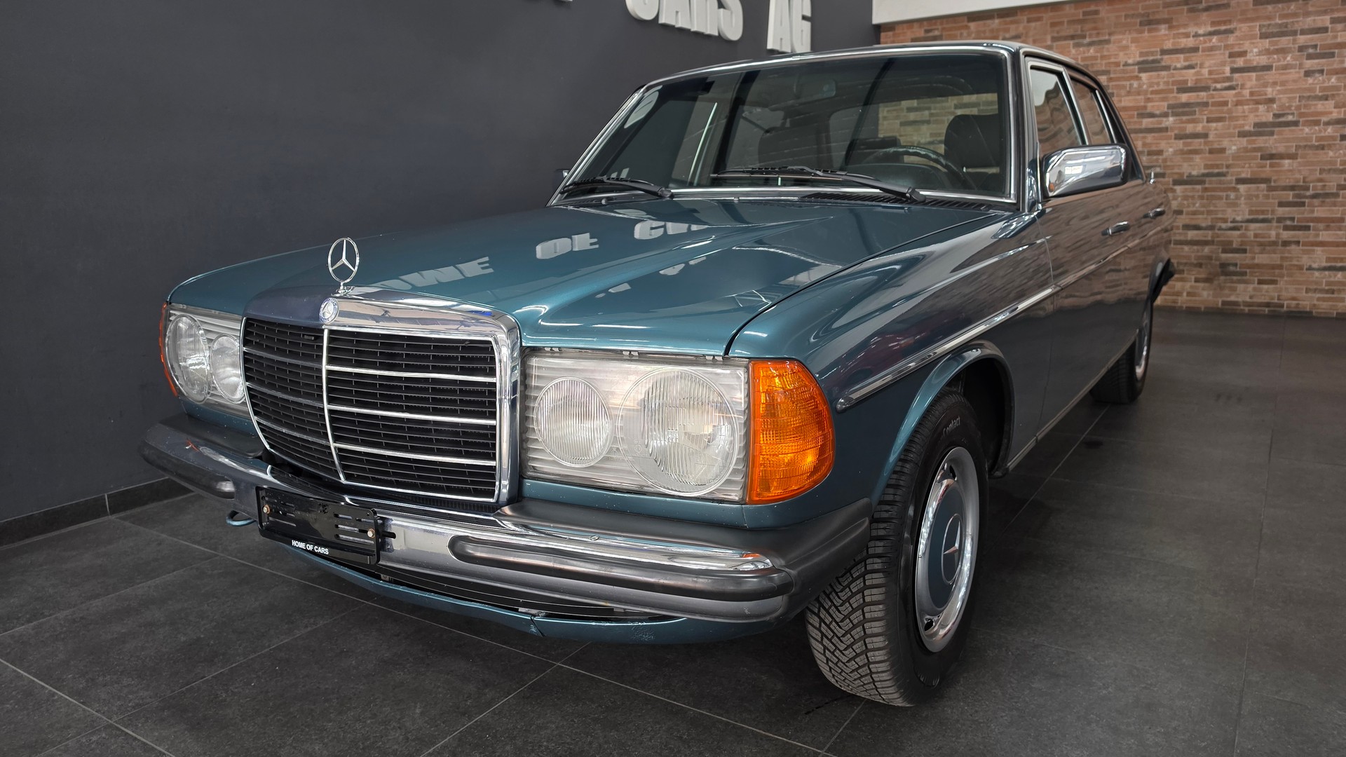 MERCEDES-BENZ 200 Automatic Veteran