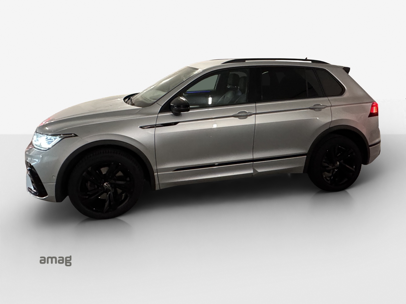 VW Tiguan 2.0TSI R-Line 4Motion DSG-showroom-element-1