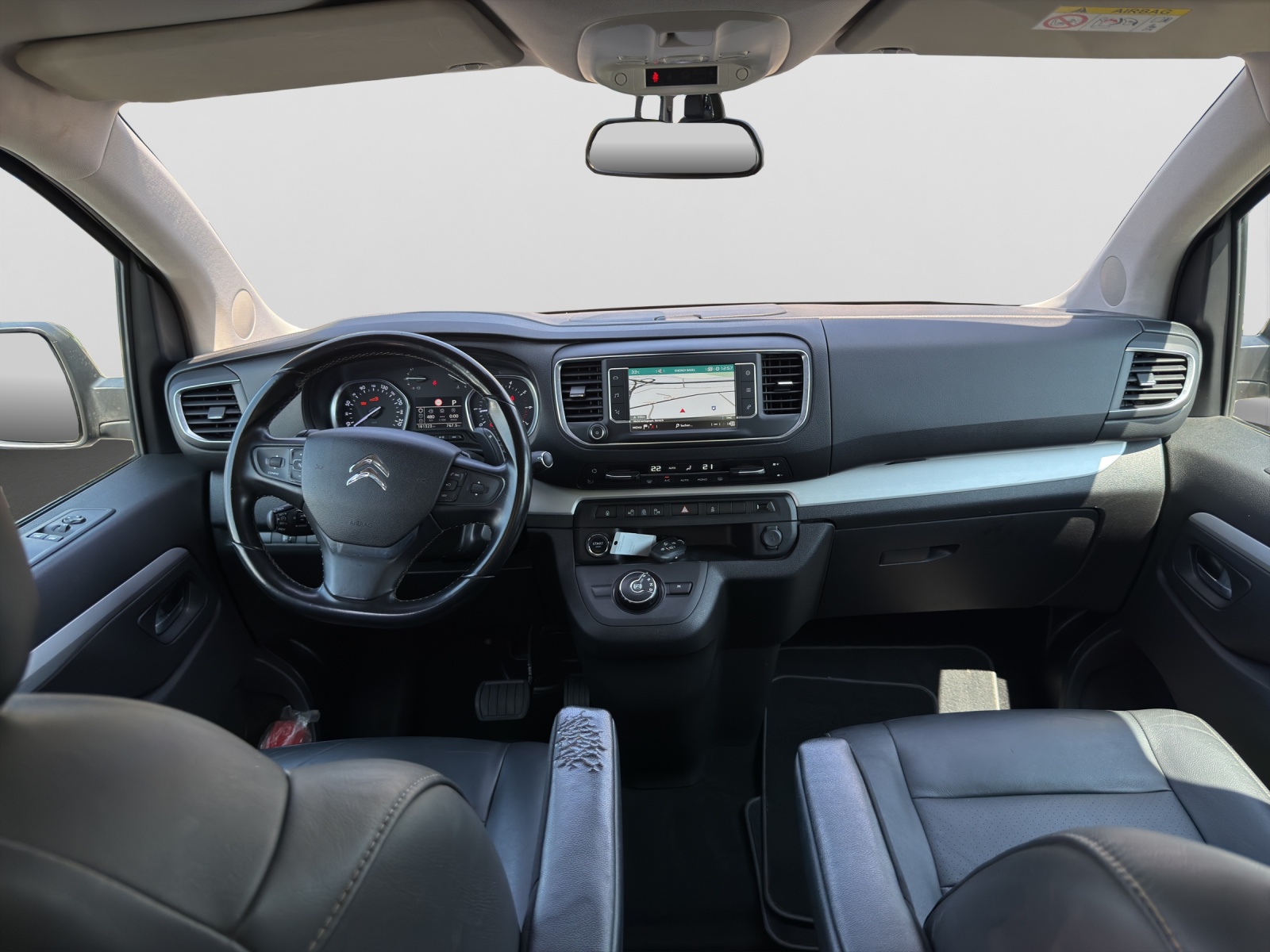 CITROEN Spacetourer 2.0 BlueHDi Shine XS EAT-image-11