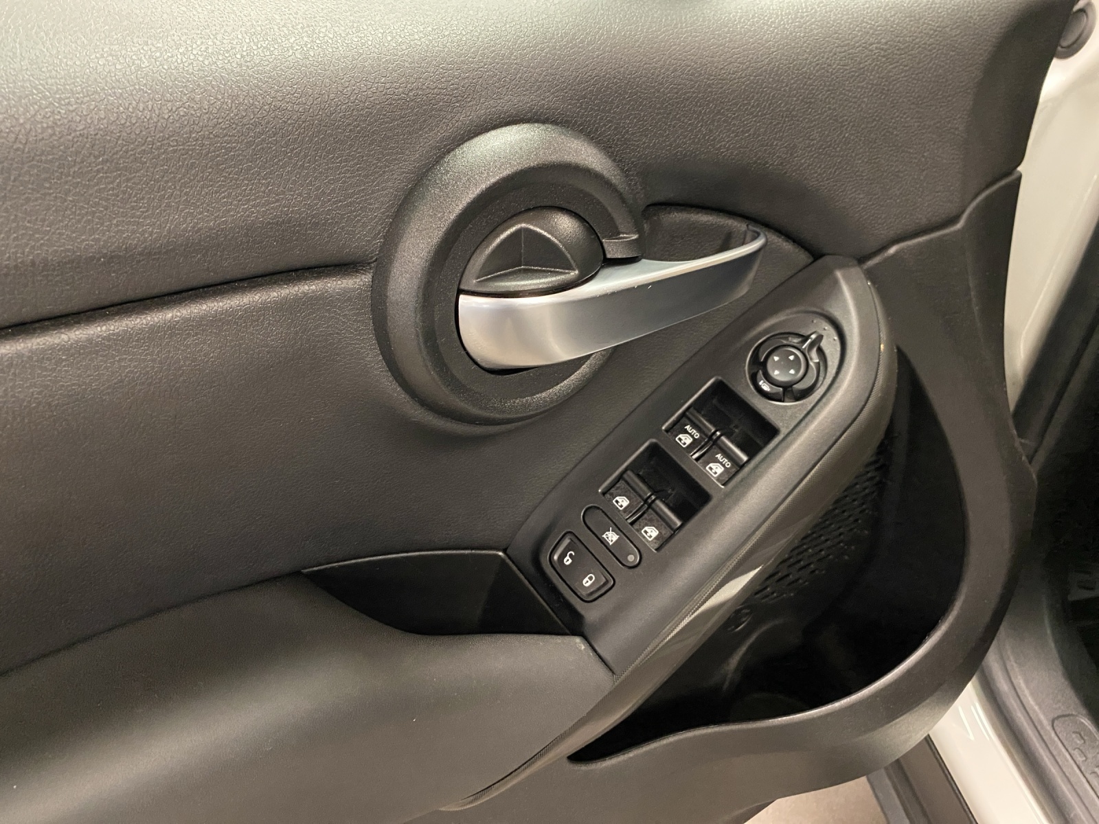 FIAT 500X 1.5 Hybrid Swiss-image-15