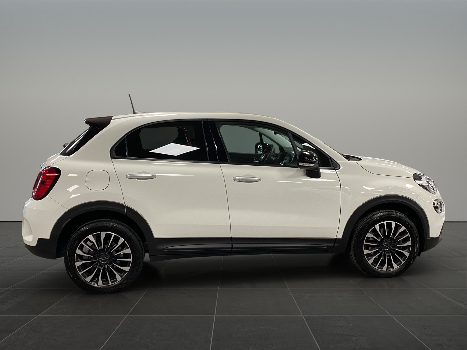FIAT 500X 1.5 Hybrid Swiss-image-6