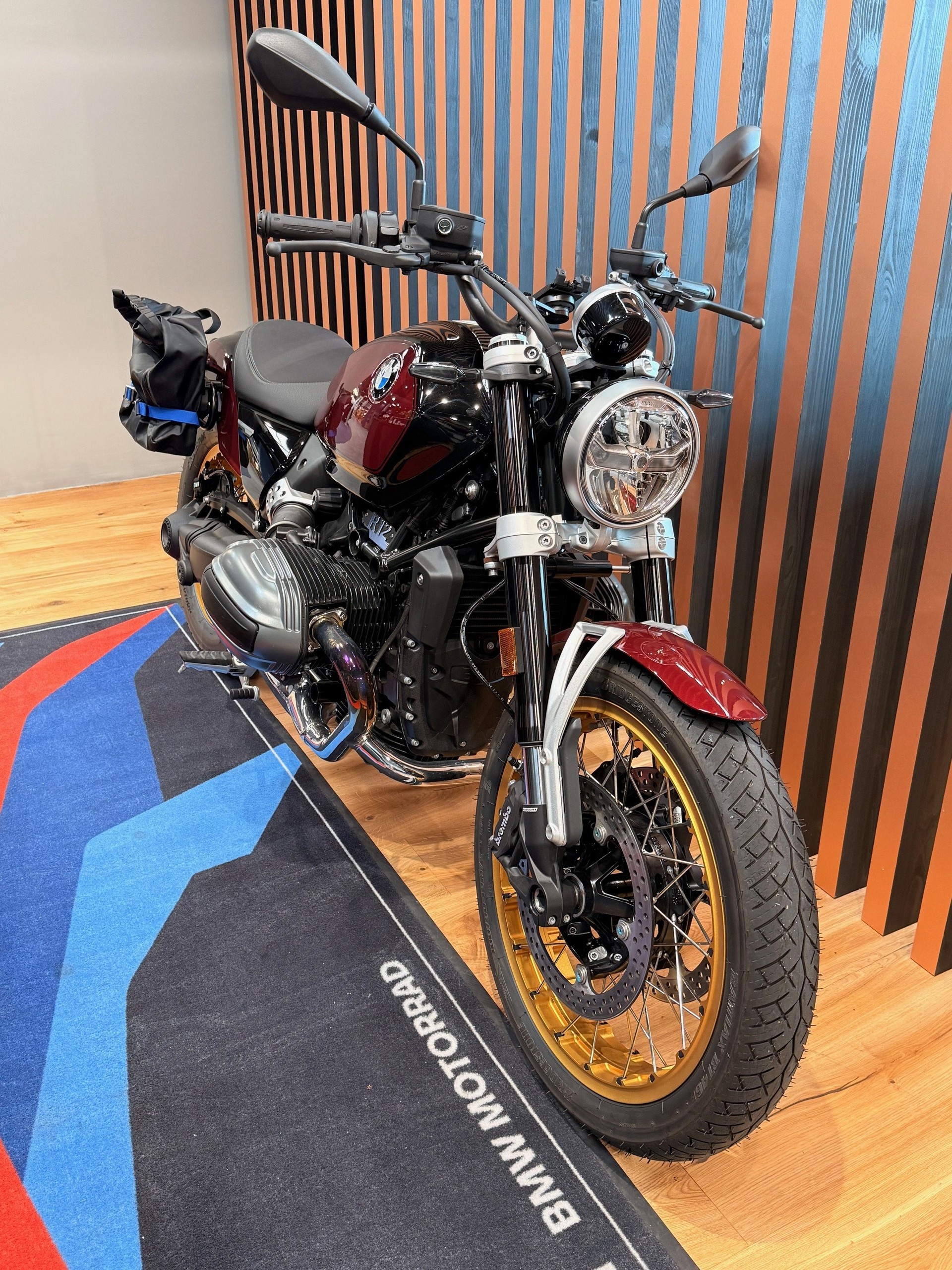 BMW R 12-image-4