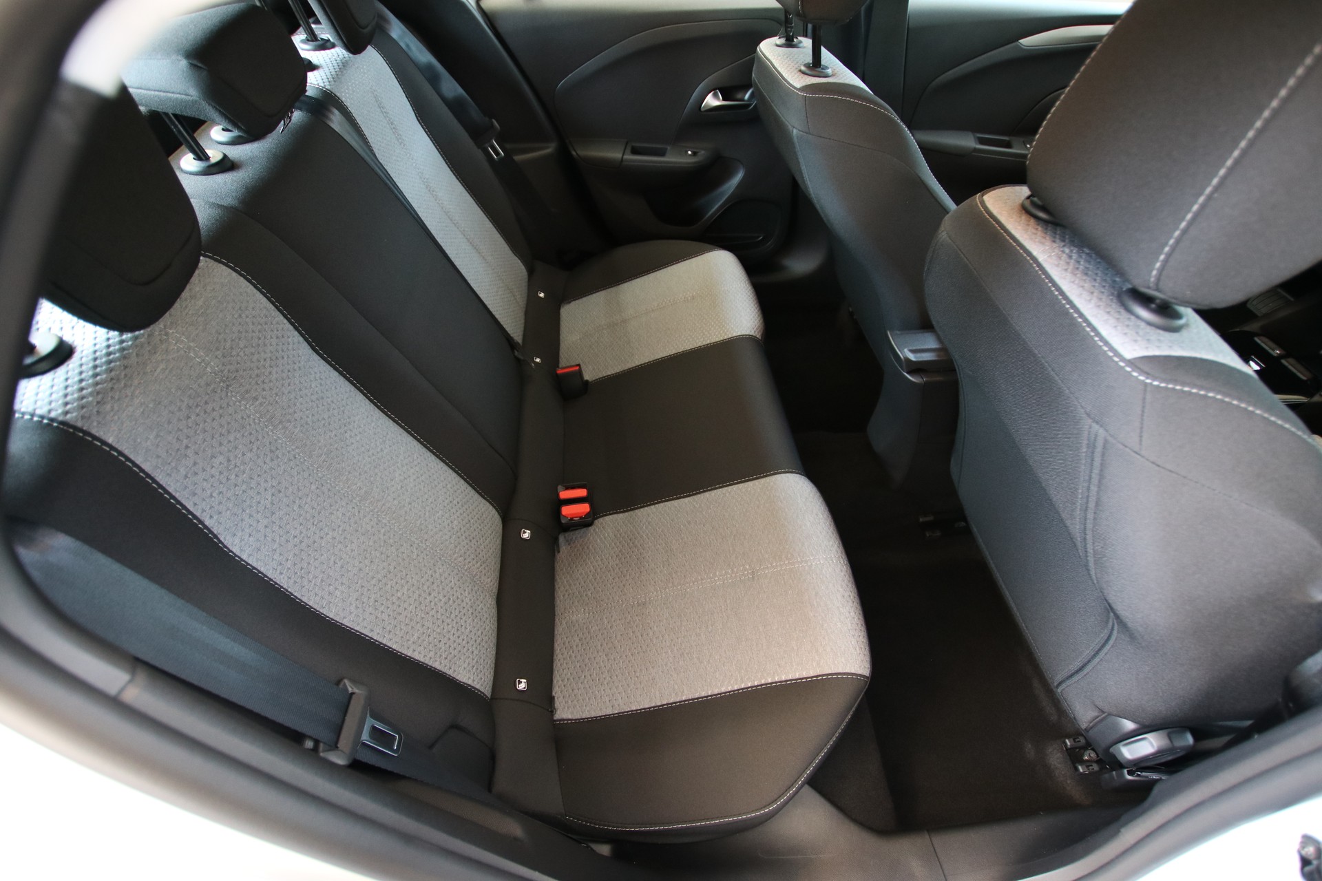 OPEL Corsa e- 50kWh Edition-image-14