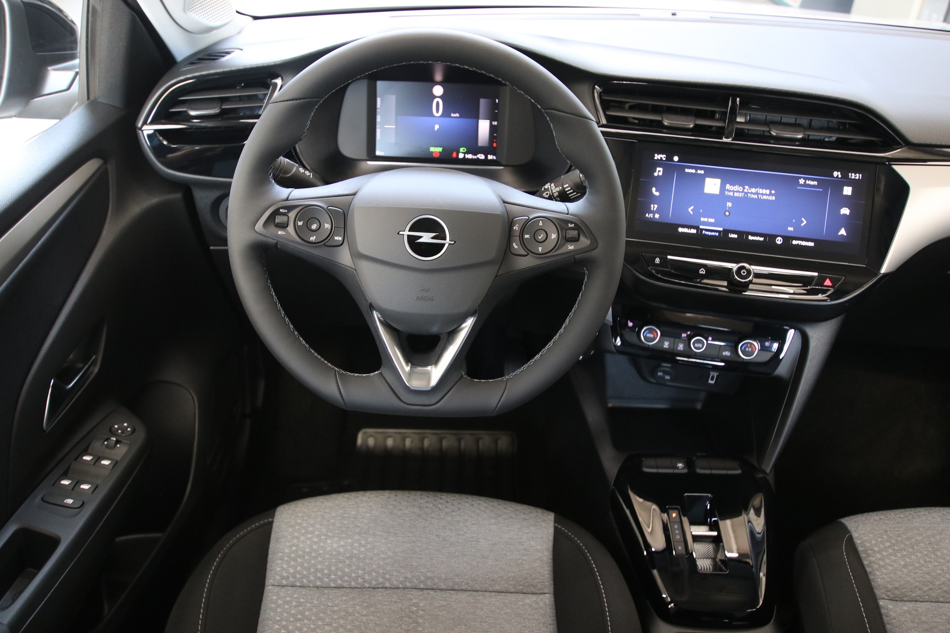 OPEL Corsa e- 50kWh Edition-image-10