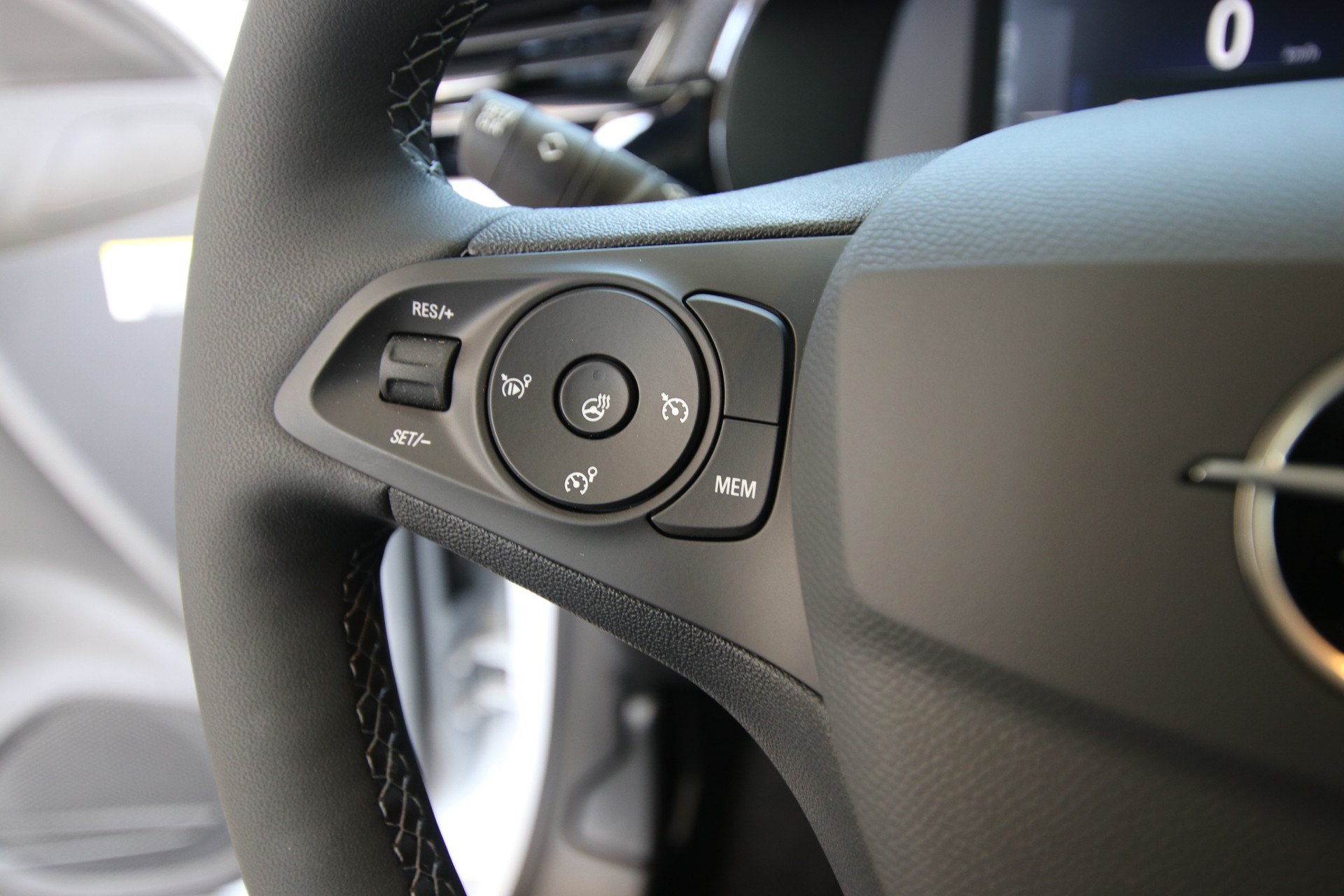 OPEL Corsa e- 50kWh Edition-image-22