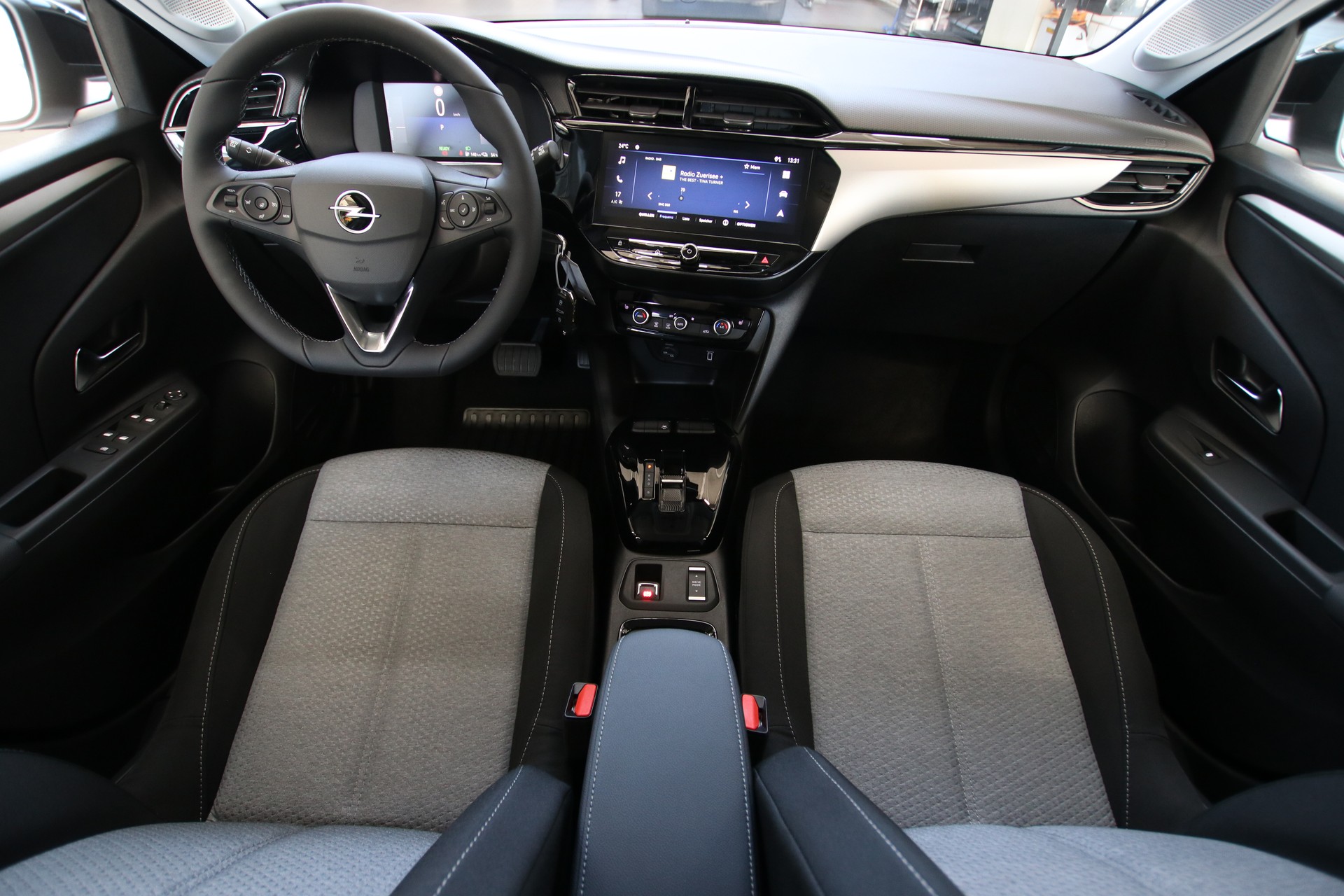 OPEL Corsa e- 50kWh Edition-image-9