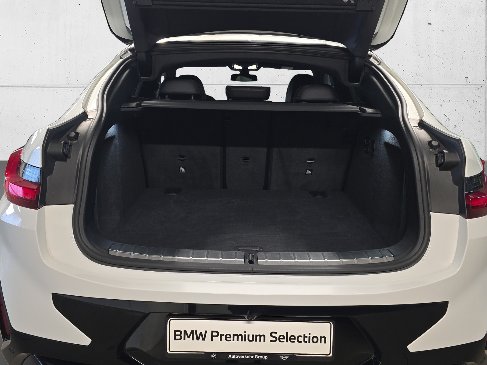 BMW X4 xDrive 48V 20i M Sport Steptronic-image-18