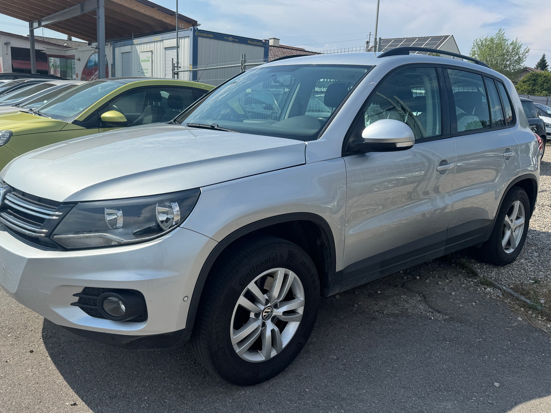 VW Tiguan 2.0 TDI BlueMotion Track&Field 4Motion DSG-image-1