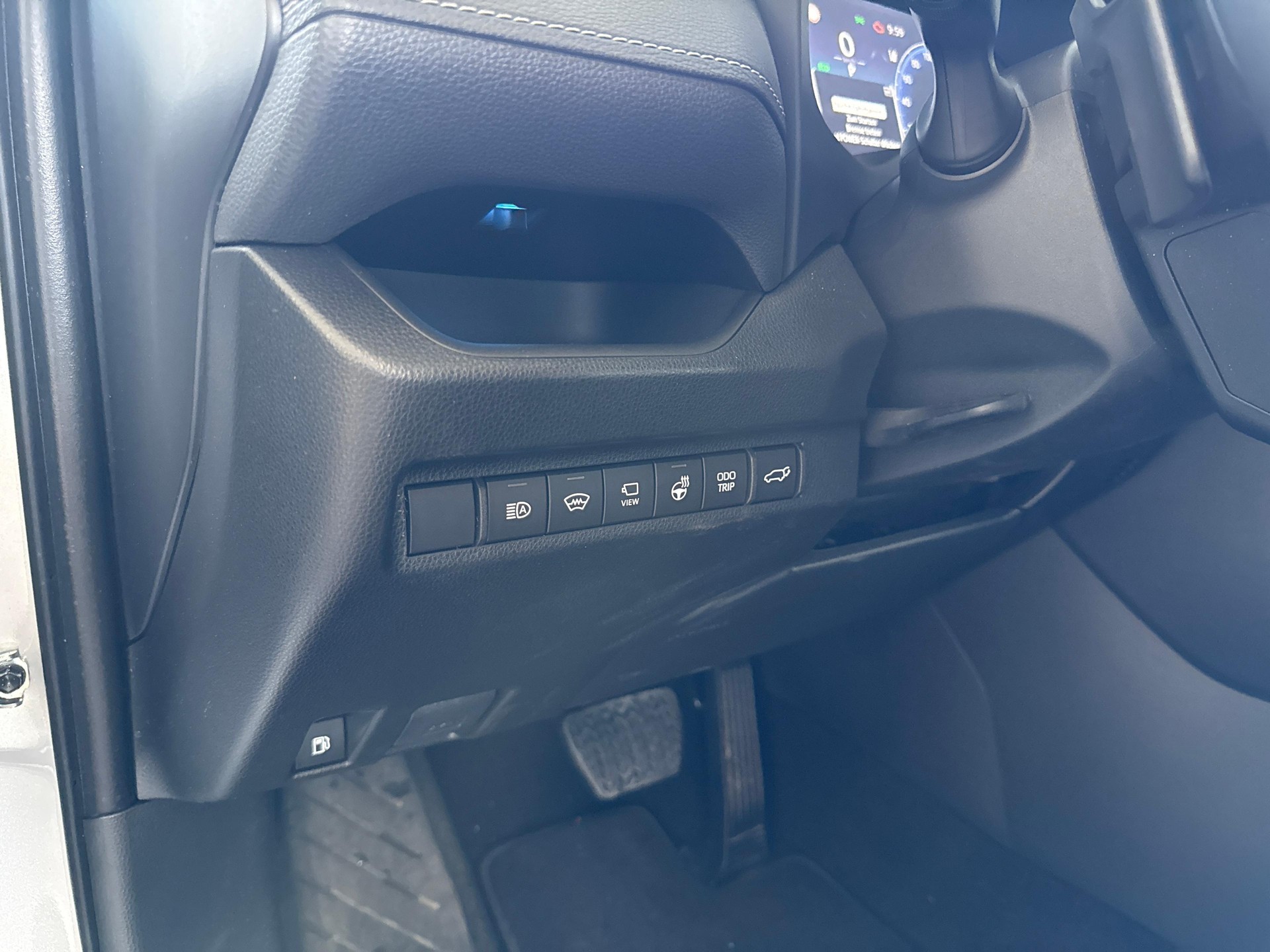 TOYOTA RAV4 2.5 Plug-In-Hybrid GR Sport-image-13