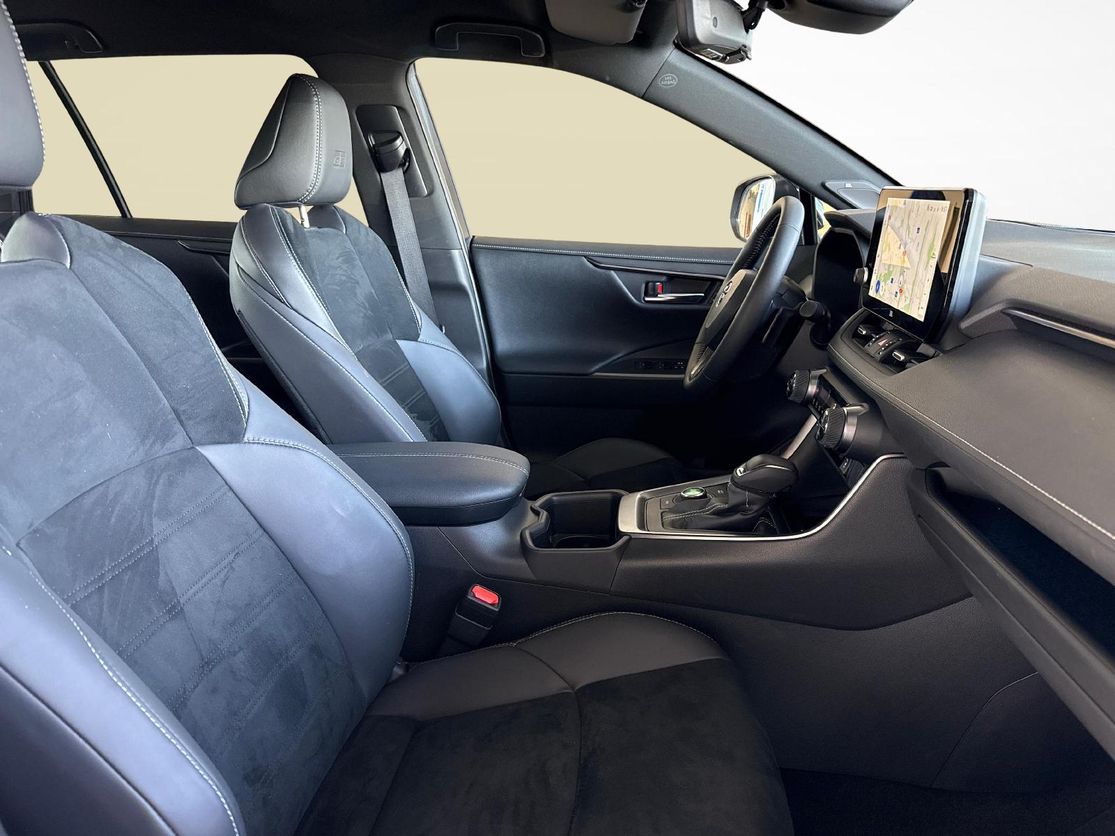 TOYOTA RAV4 2.5 Plug-In-Hybrid GR Sport-image-9