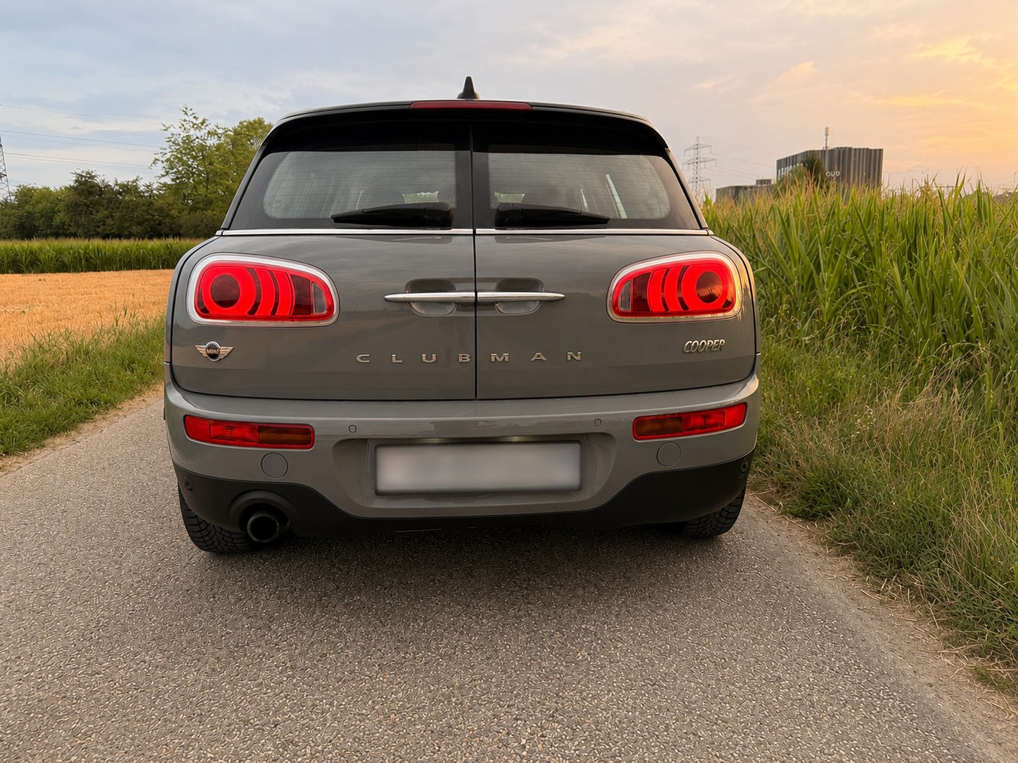 MINI 1.5i Cooper-image-2