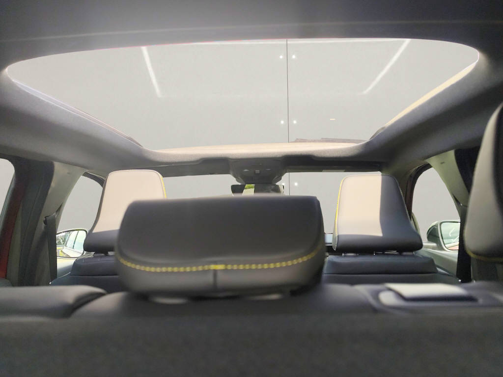 RENAULT R4 E-Tech Comfort Range plein sud iconic-image-15