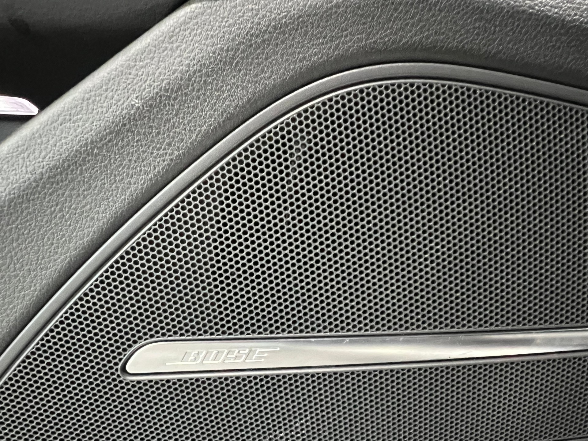 AUDI A8 4.2 FSI quattro**S-Sportsitze,Panodach,Tempomat ACC,Rückfahrtkamera**-image-13