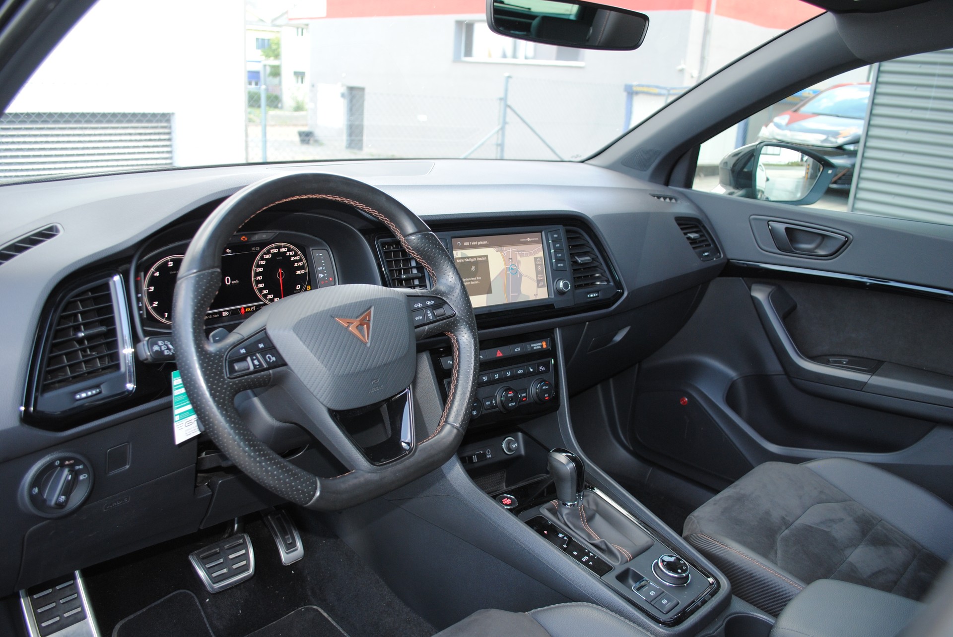 CUPRA Ateca 2.0TSI 4Drive DSG-image-11