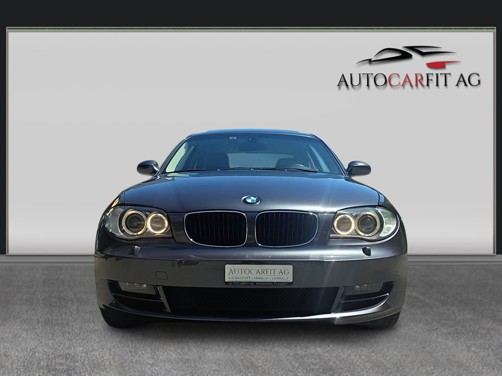 BMW 120d Coupé Steptronic-image-1