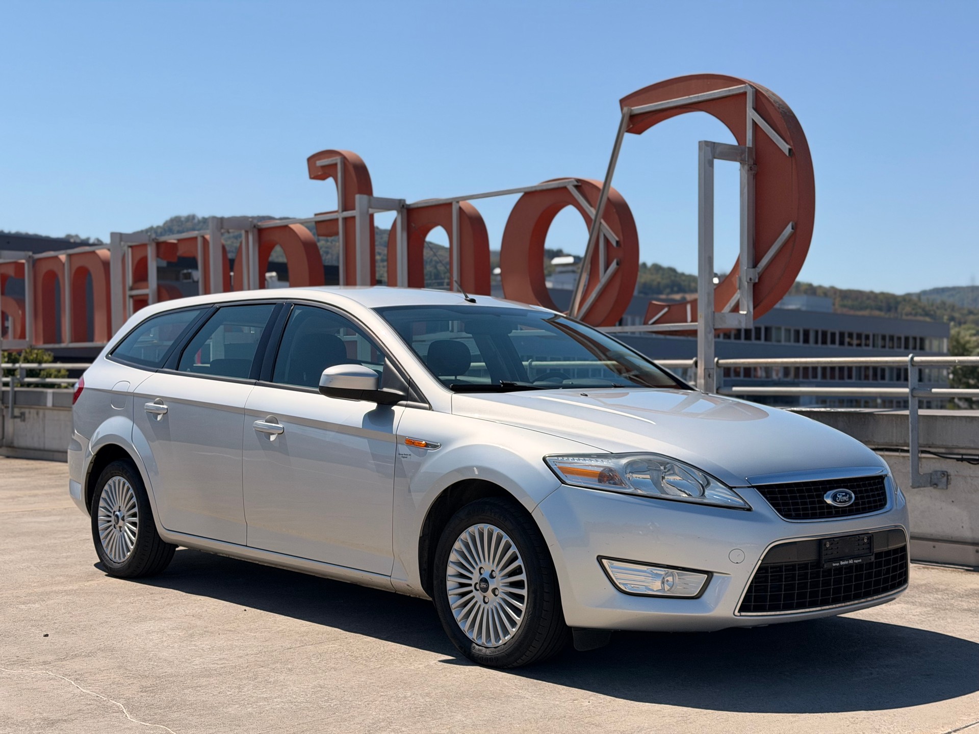 FORD Mondeo 2.0 TDCi 16V Ghia Automatic-image-1