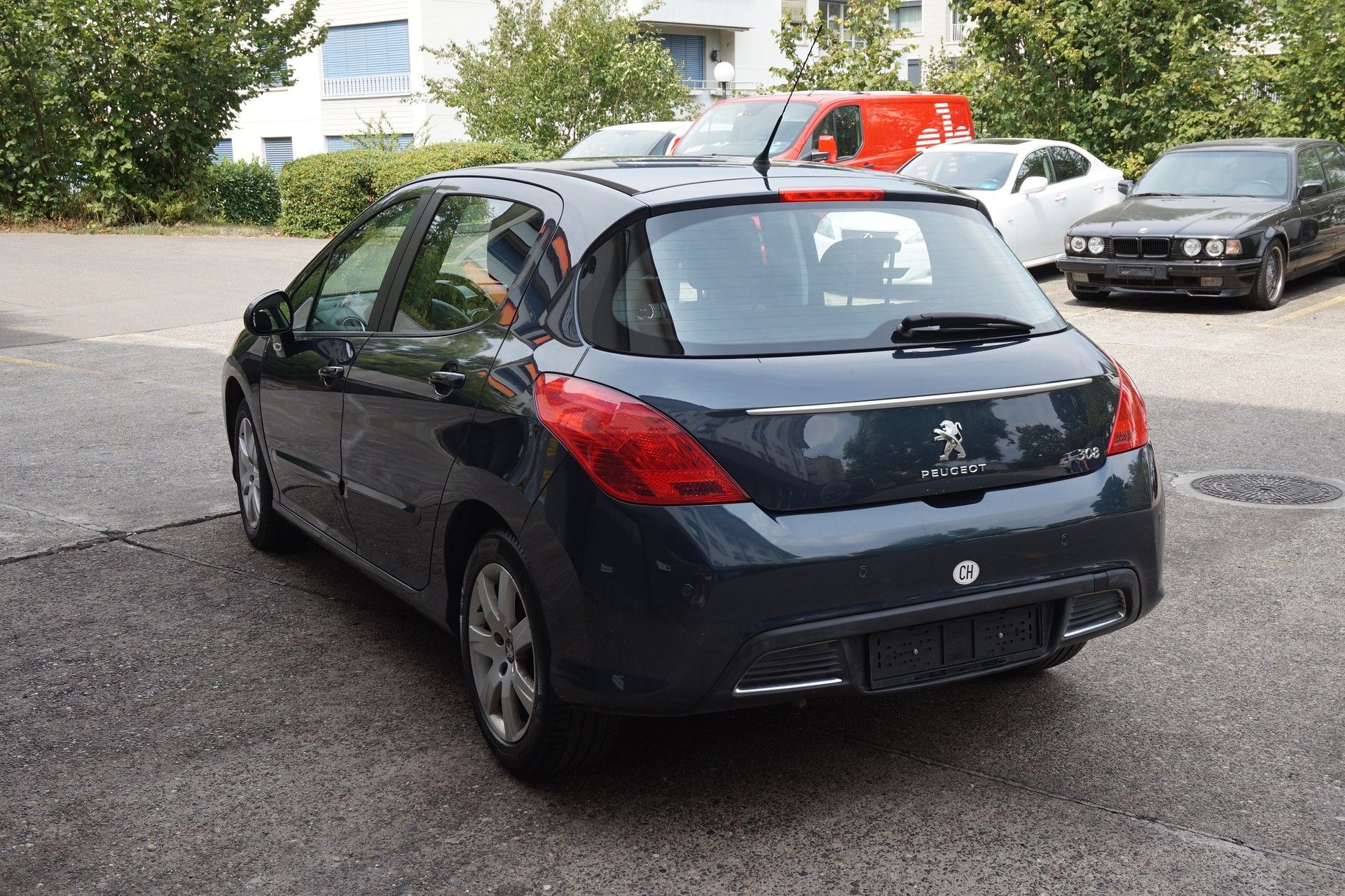 PEUGEOT 308 1.6 16V VTI Active-image-3