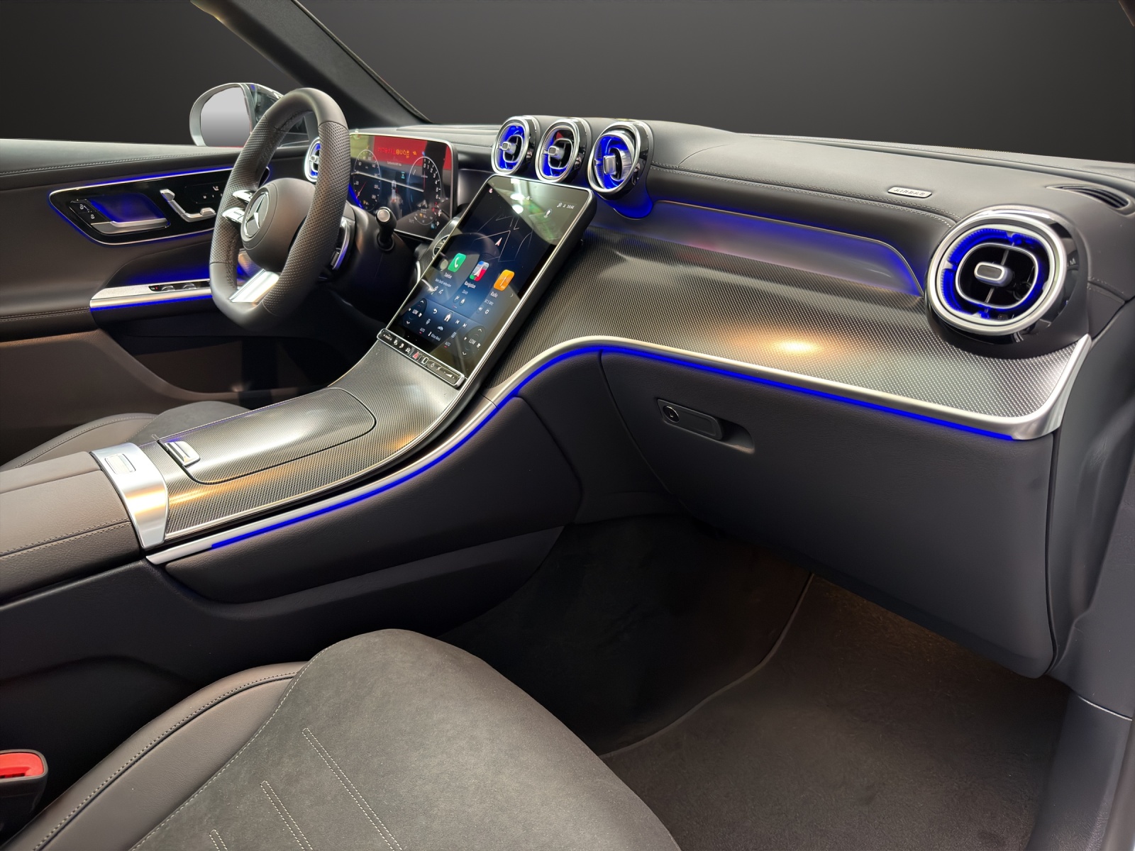MERCEDES-BENZ GLC 300 e 4MATIC with EQ-Star Hybrid-image-9