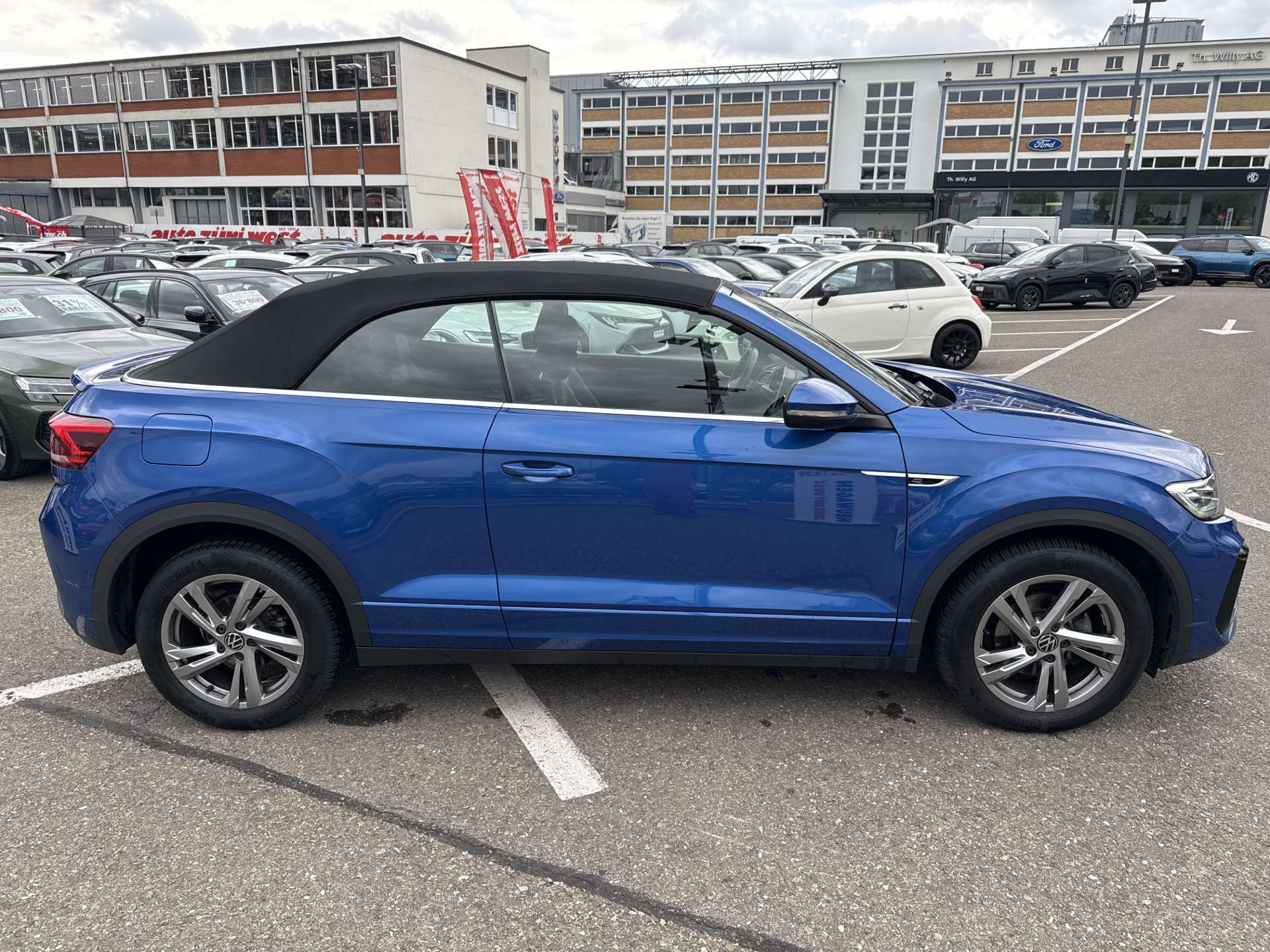 VW T-Roc Cabriolet 1.5 TSi EVO R-Line DSG-Automat-image-10
