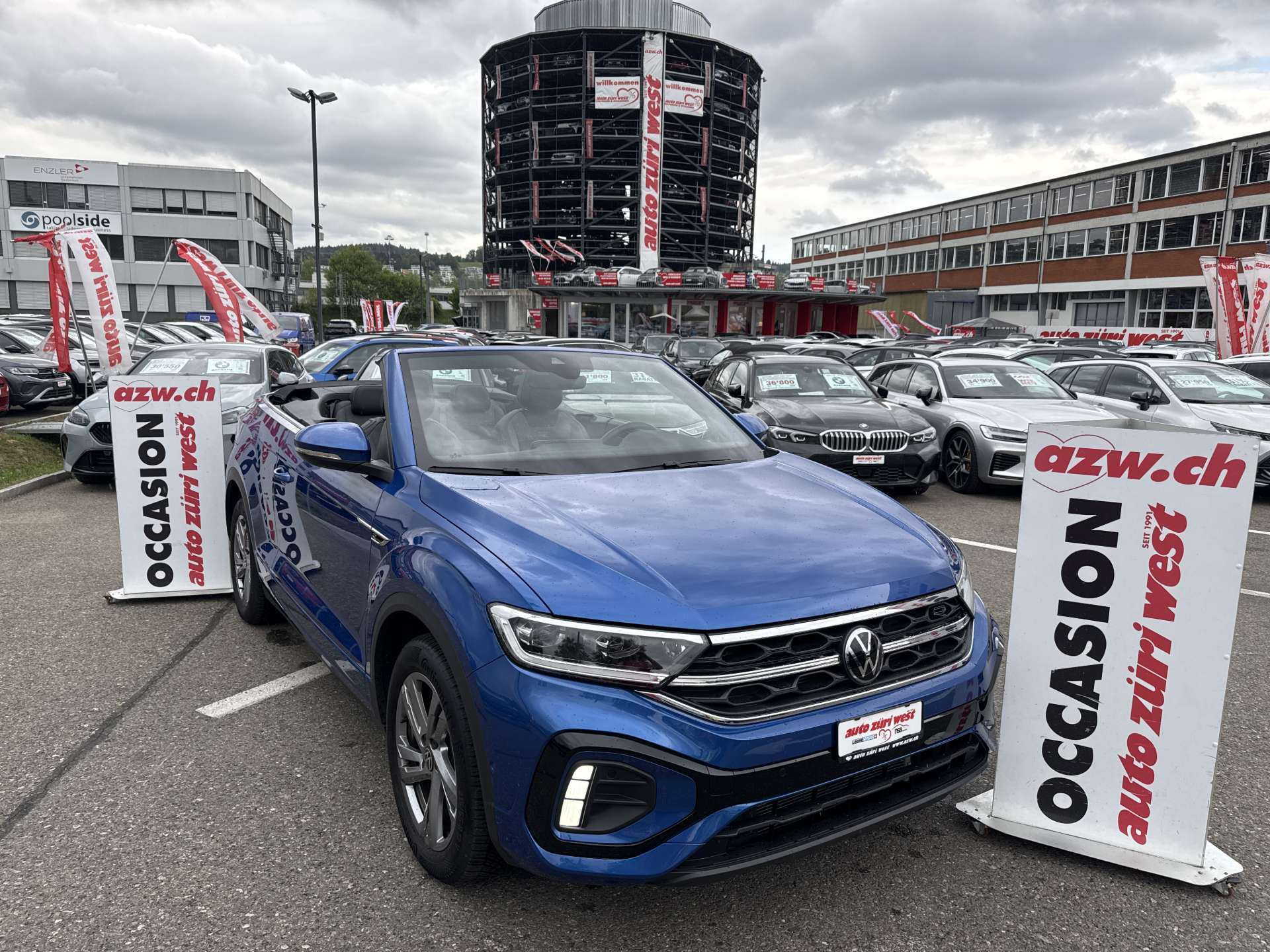 VW T-Roc Cabriolet 1.5 TSi EVO R-Line DSG-Automat-image-0