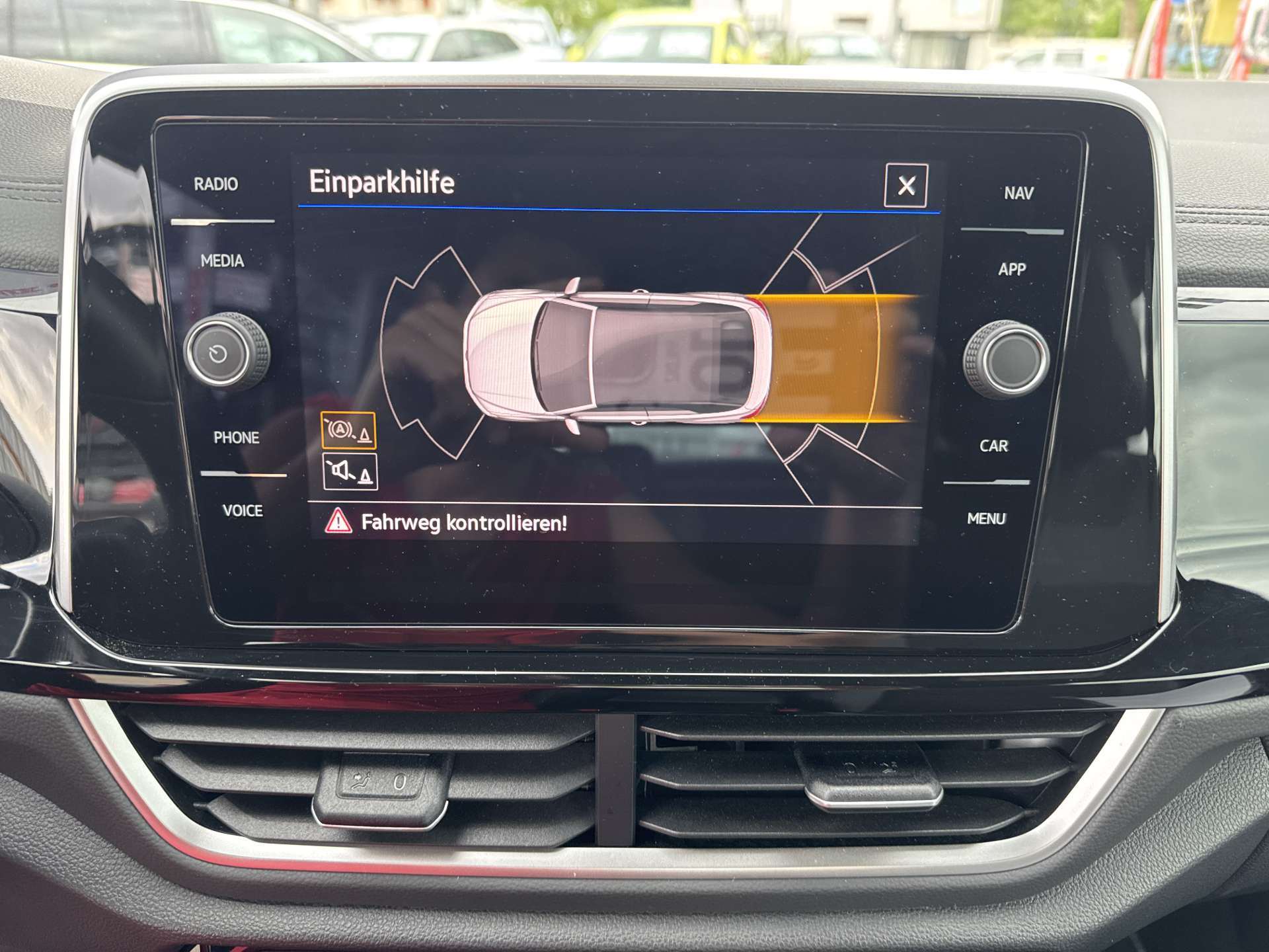 VW T-Roc Cabriolet 1.5 TSi EVO R-Line DSG-Automat-image-9
