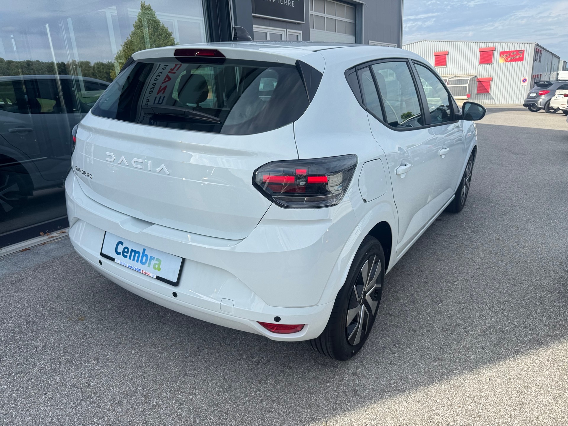 DACIA Sandero TCe 100 Expression-image-8