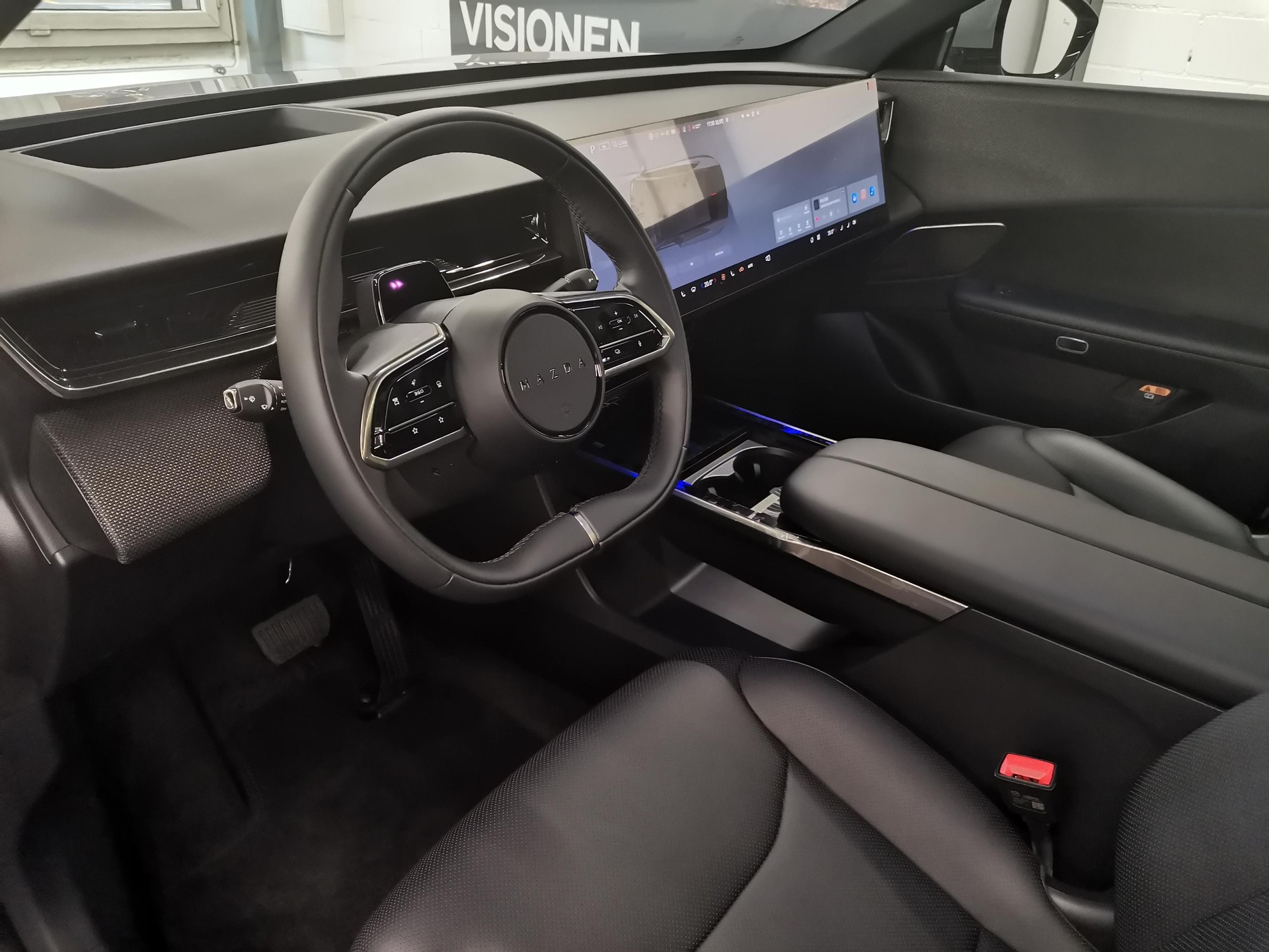 MAZDA CX-6e Takumi-image-5