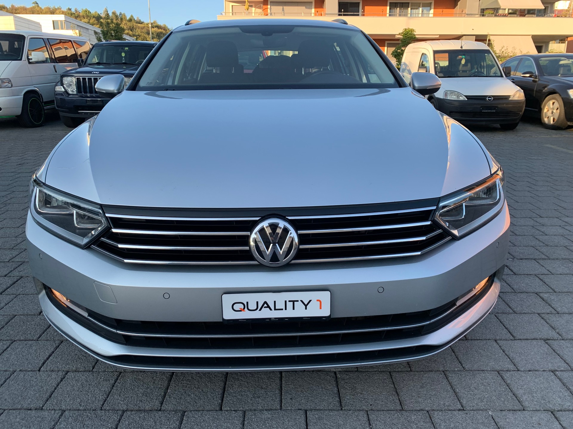 VW Passat Variant 2.0 TDI SCR BMT Comfortline DSG-image-4