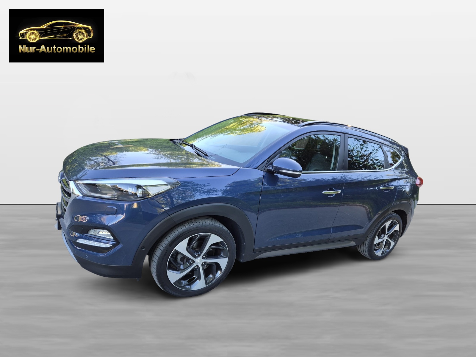 HYUNDAI Tucson 2.0 CRDI 4WD Automatic-image-2