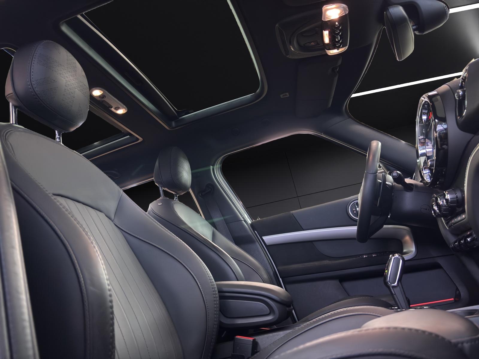 MINI Countryman F60 2.0i John Cooper Works ALL4-image-16