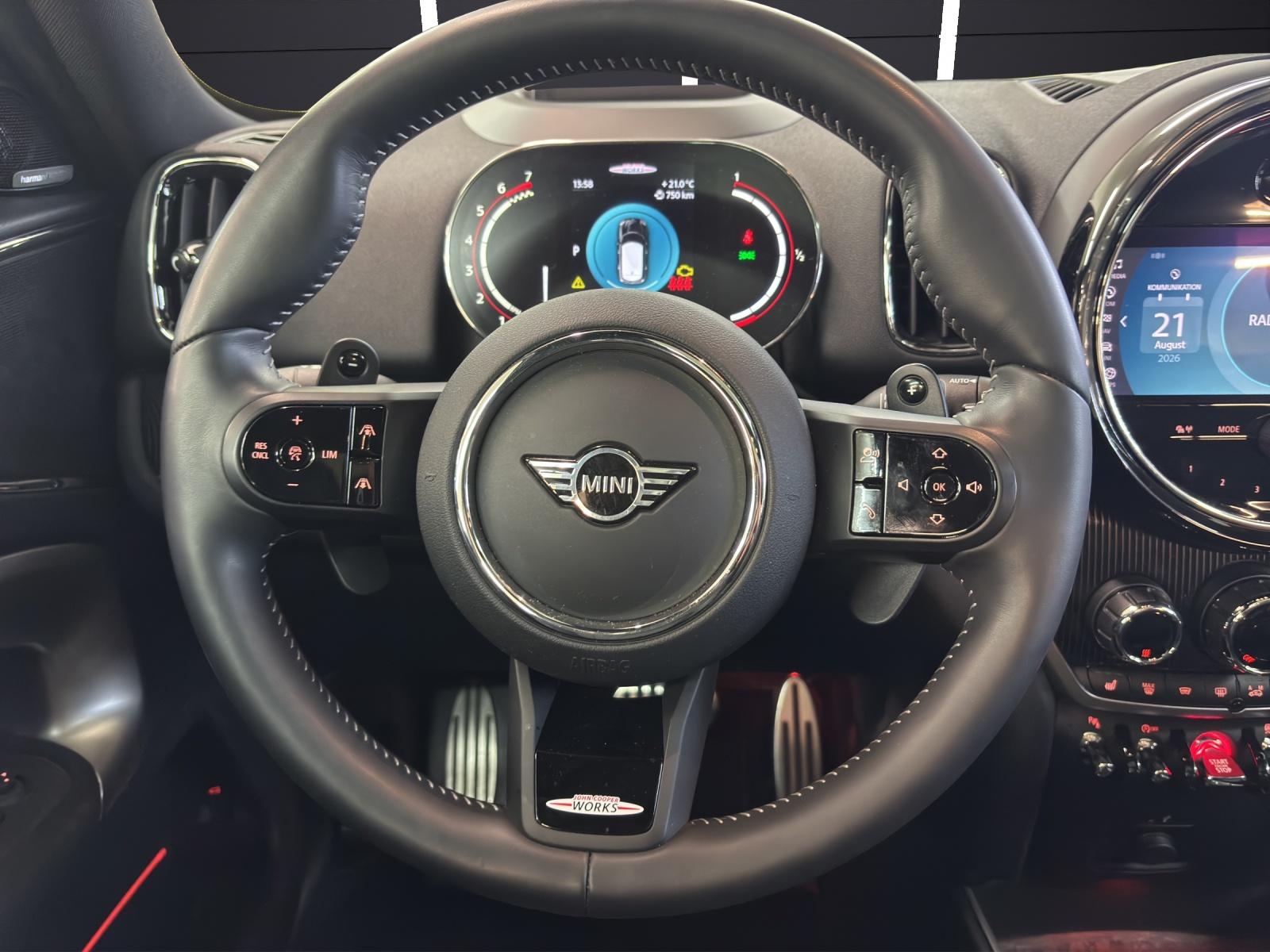 MINI Countryman F60 2.0i John Cooper Works ALL4-image-18