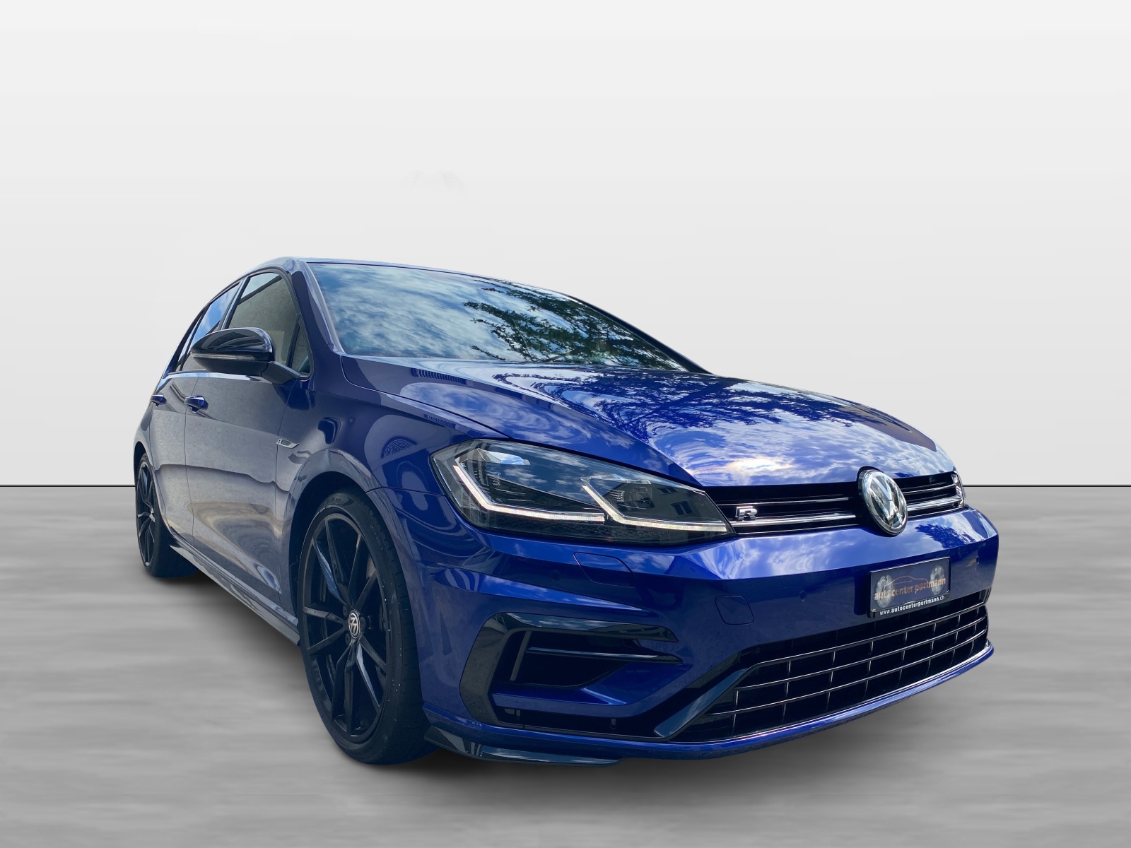 VW Golf 2.0 TSI R 4Motion DSG-image-1