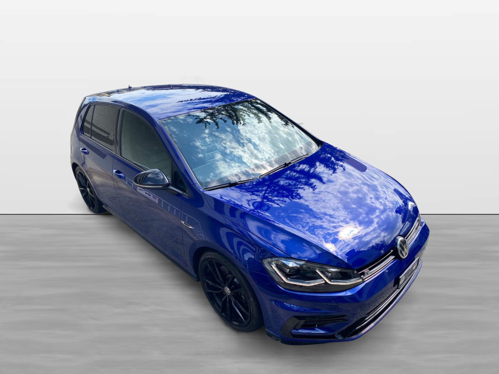 VW Golf 2.0 TSI R 4Motion DSG-image-5