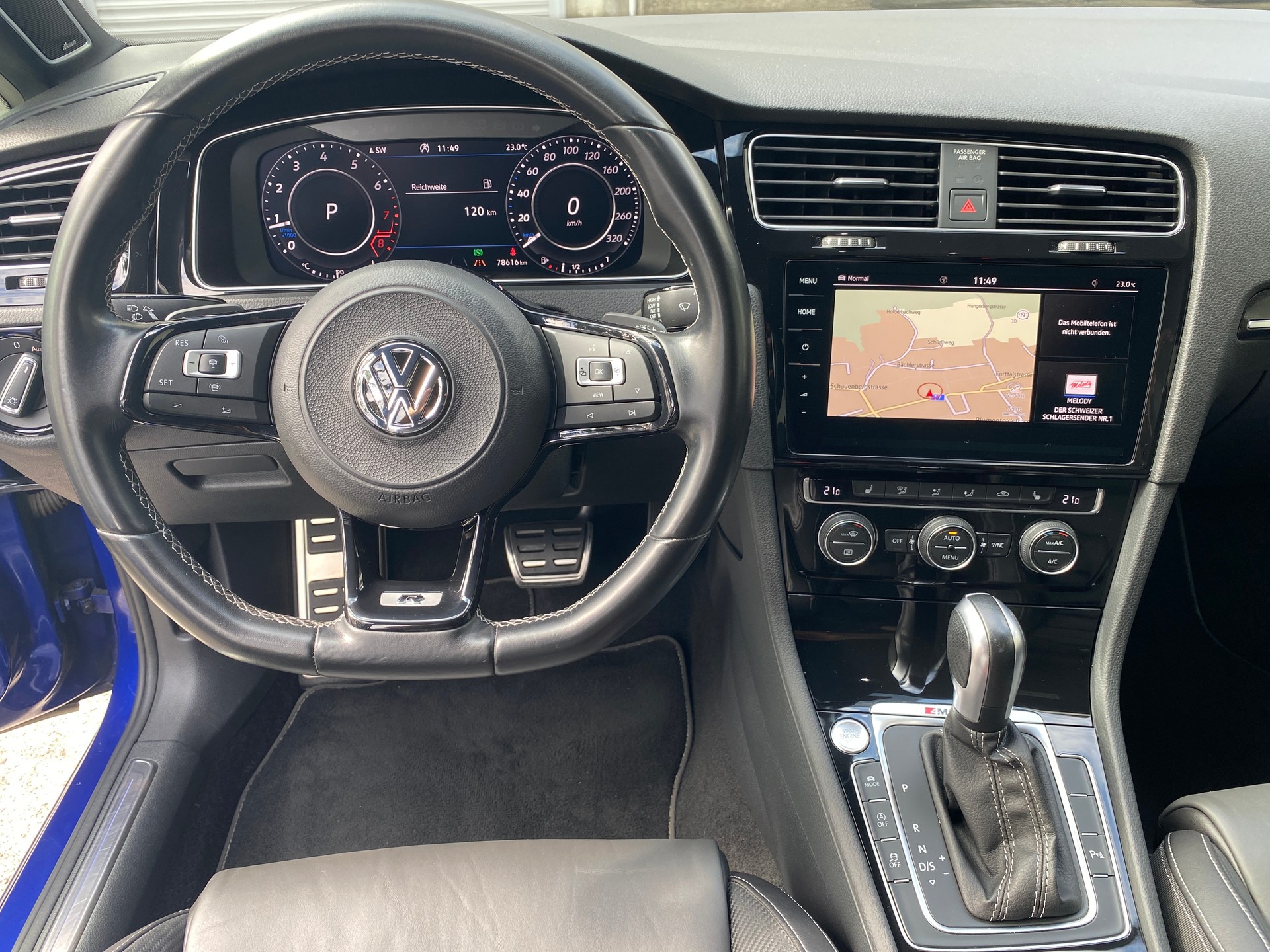 VW Golf 2.0 TSI R 4Motion DSG-image-14