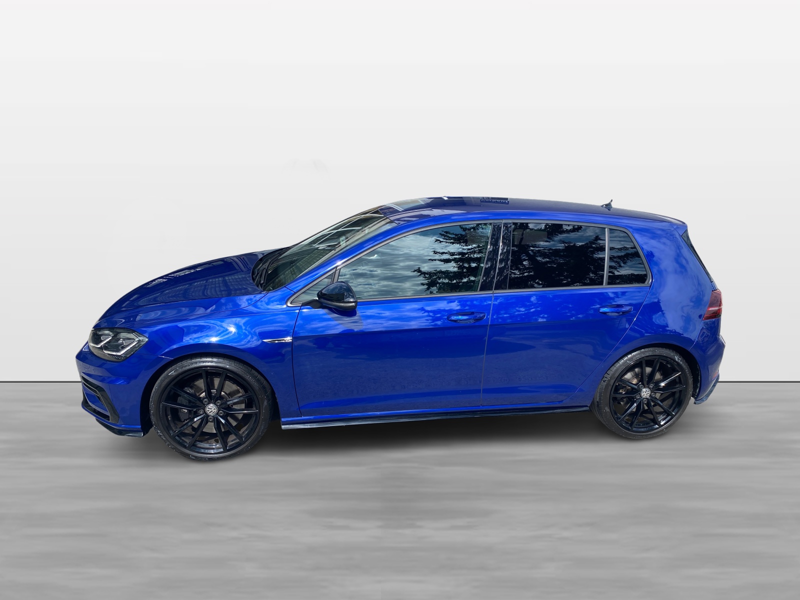 VW Golf 2.0 TSI R 4Motion DSG-image-8