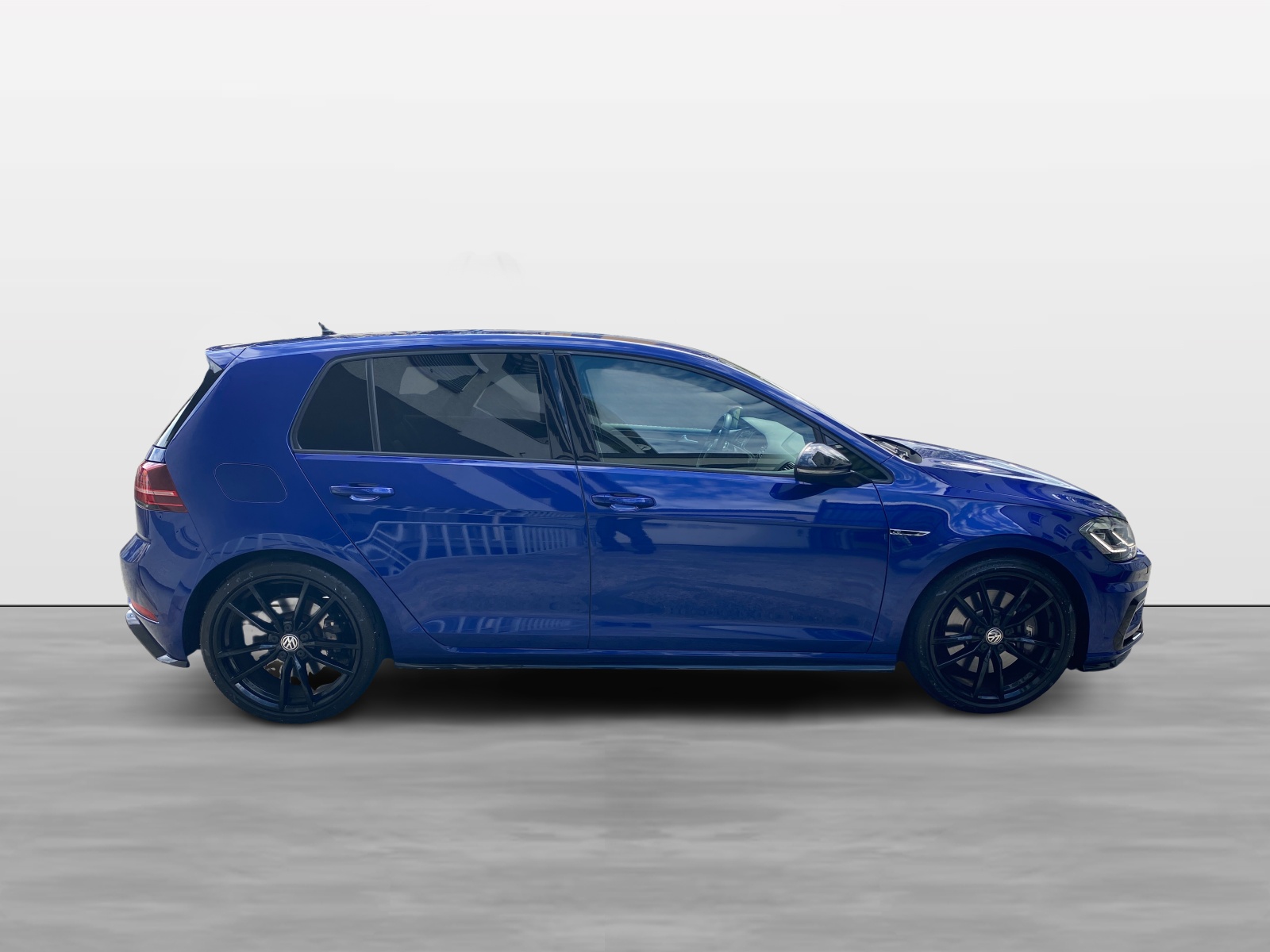 VW Golf 2.0 TSI R 4Motion DSG-image-9