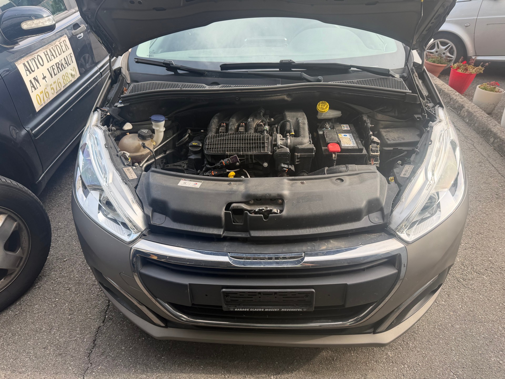 PEUGEOT 208 1.2 PureTech Access-image-11