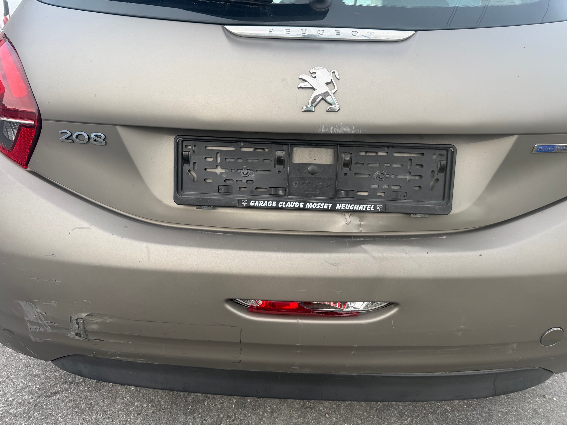 PEUGEOT 208 1.2 PureTech Access-image-6