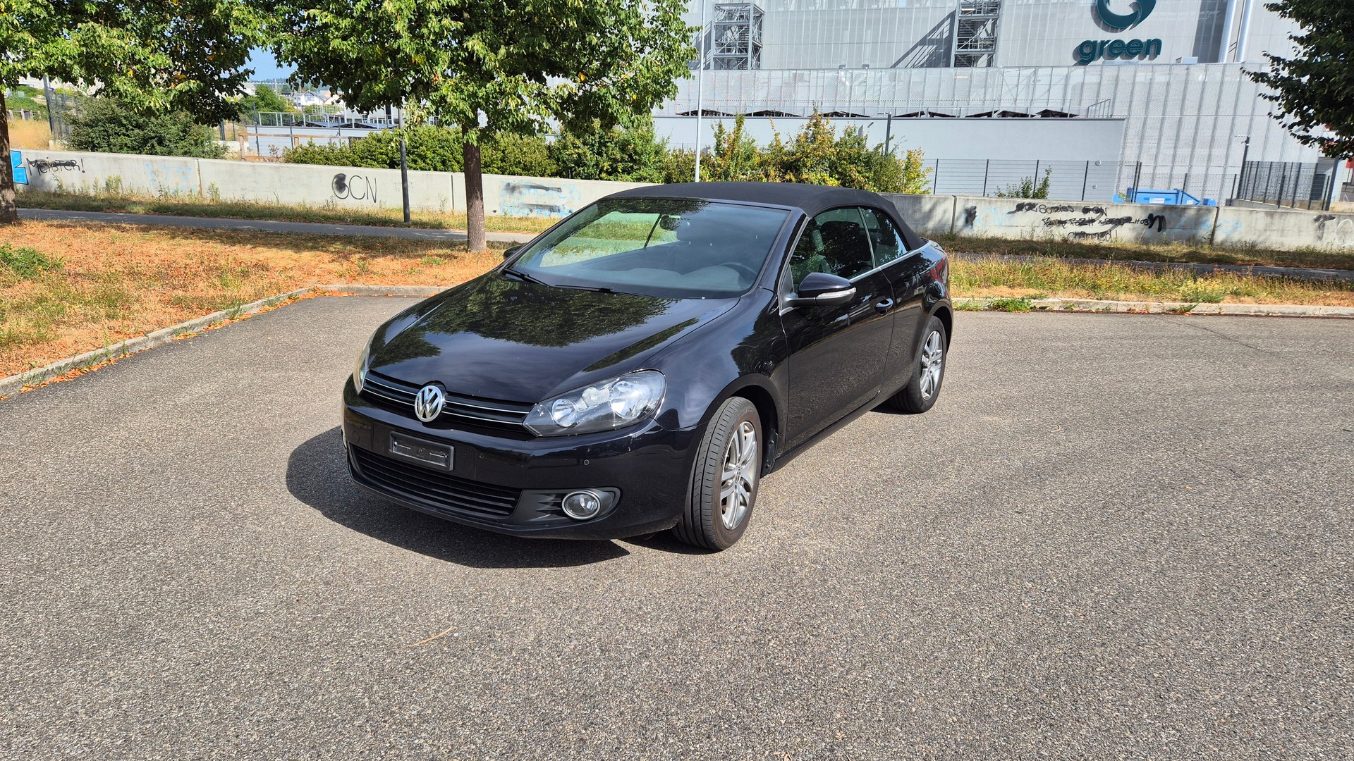 VW Golf Cabrio 1.2 TSI BlueMT-image-0