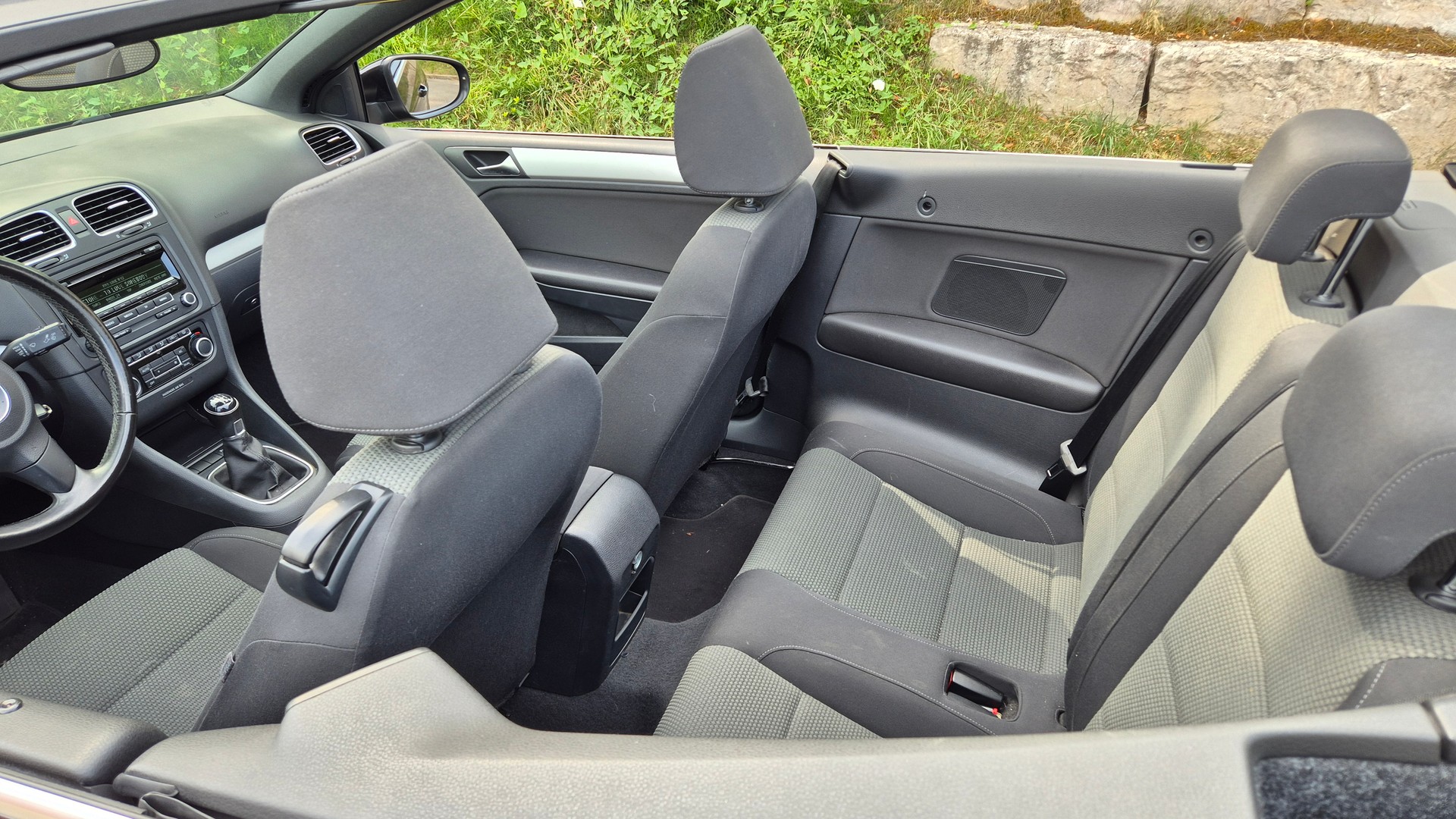 VW Golf Cabrio 1.2 TSI BlueMT-image-5
